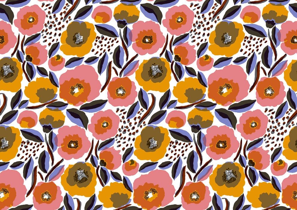 Rosarium tapet med blommigt mönster i orange. Från kollektionen Marimekko 6. Nonwoven-material med rak passning.