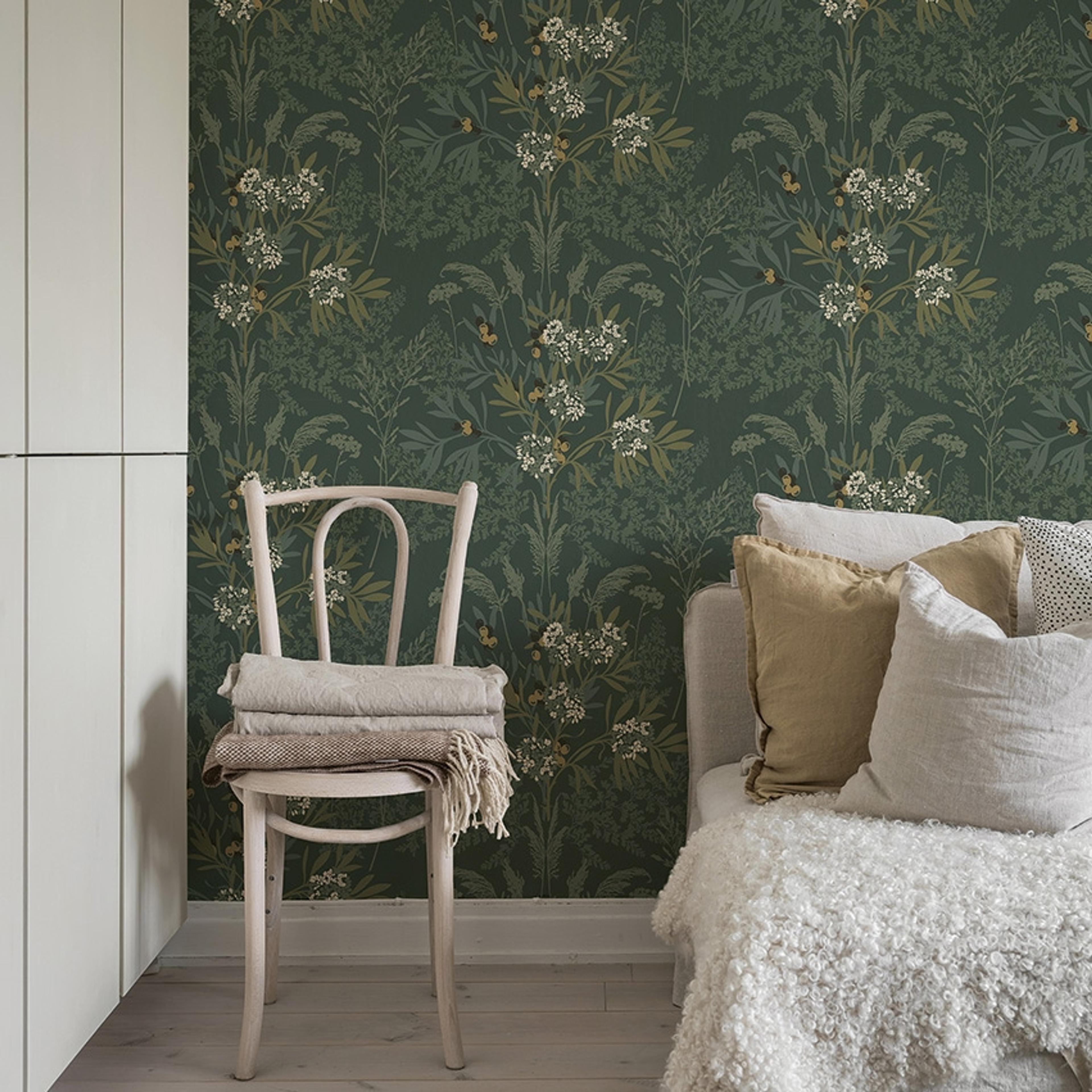 Strandäng, grön tapet tapet med blommigt mönster i grön. Från kollektionen Hav & Land. Nonwoven-material med förskjuten passning.​​​​‌﻿‍﻿​‍​‍‌‍﻿﻿‌﻿​‍‌‍‍‌‌‍‌﻿‌‍‍‌‌‍﻿‍​‍​‍​﻿‍‍​‍​‍‌﻿​﻿‌‍​‌‌‍﻿‍‌‍‍‌‌﻿‌​‌﻿‍‌​‍﻿‍‌‍‍‌‌‍﻿﻿​‍​‍​‍﻿​​‍​‍‌‍‍​‌﻿​‍‌‍‌‌‌‍‌‍​‍​‍​﻿‍‍​‍​‍‌‍‍​‌﻿‌​‌﻿‌​‌﻿​​‌﻿​﻿​﻿‍‍​‍﻿﻿​‍﻿﻿‌﻿‌﻿‌﻿‌﻿‌﻿‌﻿​‍﻿‍‌‍​﻿‌‍﻿﻿‌‍﻿​‌‍﻿﻿‌﻿​‍‌‍​‌‌‍﻿‌‌‍​‌​‍﻿‍‌﻿​﻿‌‍‌‌​‍﻿﻿‌﻿​﻿‌﻿‌​‌﻿‌‌‌‍‌​‌‍‍‌‌‍﻿﻿​‍﻿﻿‌‍‍‌‌‍﻿‍‌﻿‌​‌‍‌‌‌‍﻿‍‌﻿‌​​‍﻿﻿‌‍‌‌‌‍‌​‌‍‍‌‌﻿‌​​‍﻿﻿‌‍﻿‌‌‍﻿﻿‌‍‌​‌‍‌‌​﻿﻿‌‌﻿​​‌﻿​‍‌‍‌‌‌﻿​﻿‌‍‌‌‌‍﻿‍‌﻿‌​‌‍​‌‌﻿‌​‌‍‍‌‌‍﻿﻿‌‍﻿‍​﻿‍﻿‌‍‍‌‌‍‌​​﻿﻿‌‌‍‍‌‌‍﻿‌‌‍​‌‌‍‌﻿‌‍‌‌​‍﻿‌​﻿‌‌​﻿‍‌​﻿‍‌​﻿​‍‌‍​‍‌‍​‍​﻿‌‍​﻿‌﻿​﻿‌‌‌‍​‍‌‍‌‍​﻿​‍​﻿‍‌​﻿‌‍‌‍​‌‌‍​‌‌‍‌​​﻿​​​﻿‍​‌‍‌‍​﻿‌‌​﻿‌​‌‍​‌​﻿​​​﻿‍‌​﻿​‌​﻿‌‌​﻿‌‌​﻿​​‌‍​﻿​﻿‍‌‌‍‌‍​﻿‍‌​﻿‍​​﻿‍‌‌‍‌​‌‍‌‌​﻿​​‌‍‌‌‌‍​﻿​‍﻿‌​﻿‍​​﻿‌‌​﻿​‌‌﻿‍​​﻿‍​​﻿‌‌​﻿​‌​‍﻿‌‌‍‍‍‌﻿​​‌‍‌﻿​﻿‍﻿‌﻿‌​‌﻿‍‌‌﻿​​‌‍‌‌​﻿﻿‌‌﻿​﻿‌‍​‌‌‍﻿‍‌‍‍‌‌﻿‌​‌﻿‍‌​‍﻿‍‌‍‍‌‌‍﻿‌‌‍​‌‌‍‌﻿‌‍‌‌‌​​‌‌﻿​﻿‌﻿​﻿‌‍‌‌‌﻿‌​​﻿‍﻿‌﻿​​‌‍​‌‌﻿‌​‌‍‍​​﻿﻿‌‌‍​‌‌‍﻿​‌﻿‌​‌‌‌​‌‍‌‌‌﻿‍​‌﻿‌​​﻿﻿﻿‌‍​‍‌‍​‌‌﻿​﻿‌‍‌‌‌‌‌‌‌﻿​‍‌‍﻿​​﻿﻿‌‌‍‍​‌﻿‌​‌﻿‌​‌﻿​​‌﻿​﻿​‍‌‌​﻿​﻿‌​​‌​‍‌‌​﻿​‍‌​‌‍​‍‌‌​﻿​‍‌​‌‍‌﻿‌﻿‌﻿‌﻿‌﻿‌﻿​‍﻿‍‌‍​﻿‌‍﻿﻿‌‍﻿​‌‍﻿﻿‌﻿​‍‌‍​‌‌‍﻿‌‌‍​‌​‍﻿‍‌﻿​﻿‌‍‌‌​‍‌‌​﻿​‍‌​‌‍‌﻿​﻿‌﻿‌​‌﻿‌‌‌‍‌​‌‍‍‌‌‍﻿﻿​‍‌‍‌‍‍‌‌‍‌​​﻿﻿‌‌‍‍‌‌‍﻿‌‌‍​‌‌‍‌﻿‌‍‌‌​‍﻿‌​﻿‌‌​﻿‍‌​﻿‍‌​﻿​‍‌‍​‍‌‍​‍​﻿‌‍​﻿‌﻿​﻿‌‌‌‍​‍‌‍‌‍​﻿​‍​﻿‍‌​﻿‌‍‌‍​‌‌‍​‌‌‍‌​​﻿​​​﻿‍​‌‍‌‍​﻿‌‌​﻿‌​‌‍​‌​﻿​​​﻿‍‌​﻿​‌​﻿‌‌​﻿‌‌​﻿​​‌‍​﻿​﻿‍‌‌‍‌‍​﻿‍‌​﻿‍​​﻿‍‌‌‍‌​‌‍‌‌​﻿​​‌‍‌‌‌‍​﻿​‍﻿‌​﻿‍​​﻿‌‌​﻿​‌‌﻿‍​​﻿‍​​﻿‌‌​﻿​‌​‍﻿‌‌‍‍‍‌﻿​​‌‍‌﻿​‍‌‍‌﻿‌​‌﻿‍‌‌﻿​​‌‍‌‌​﻿﻿‌‌﻿​﻿‌‍​‌‌‍﻿‍‌‍‍‌‌﻿‌​‌﻿‍‌​‍﻿‍‌‍‍‌‌‍﻿‌‌‍​‌‌‍‌﻿‌‍‌‌‌​​‌‌﻿​﻿‌﻿​﻿‌‍‌‌‌﻿‌​​‍‌‍‌﻿​​‌‍​‌‌﻿‌​‌‍‍​​﻿﻿‌‌‍​‌‌‍﻿​‌﻿‌​‌‌‌​‌‍‌‌‌﻿‍​‌﻿‌​​‍‌‍‌﻿​​‌‍‌‌‌﻿​‍‌﻿​﻿‌﻿​​‌‍‌‌‌‍​﻿‌﻿‌​‌‍‍‌‌﻿‌‍‌‍‌‌​﻿﻿‌‌﻿​​‌﻿‌‌‌‍​‍‌‍﻿​‌‍‍‌‌﻿​﻿‌‍‍​‌‍‌‌‌‍‌​​‍​‍‌﻿﻿‌