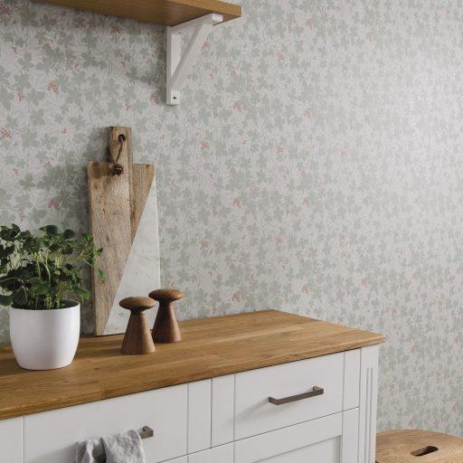 Vinbärsblad, Grön tapet från duro med botaniskt mönster i grön. Från kollektionen Spira. Nonwoven-material med rak passning.