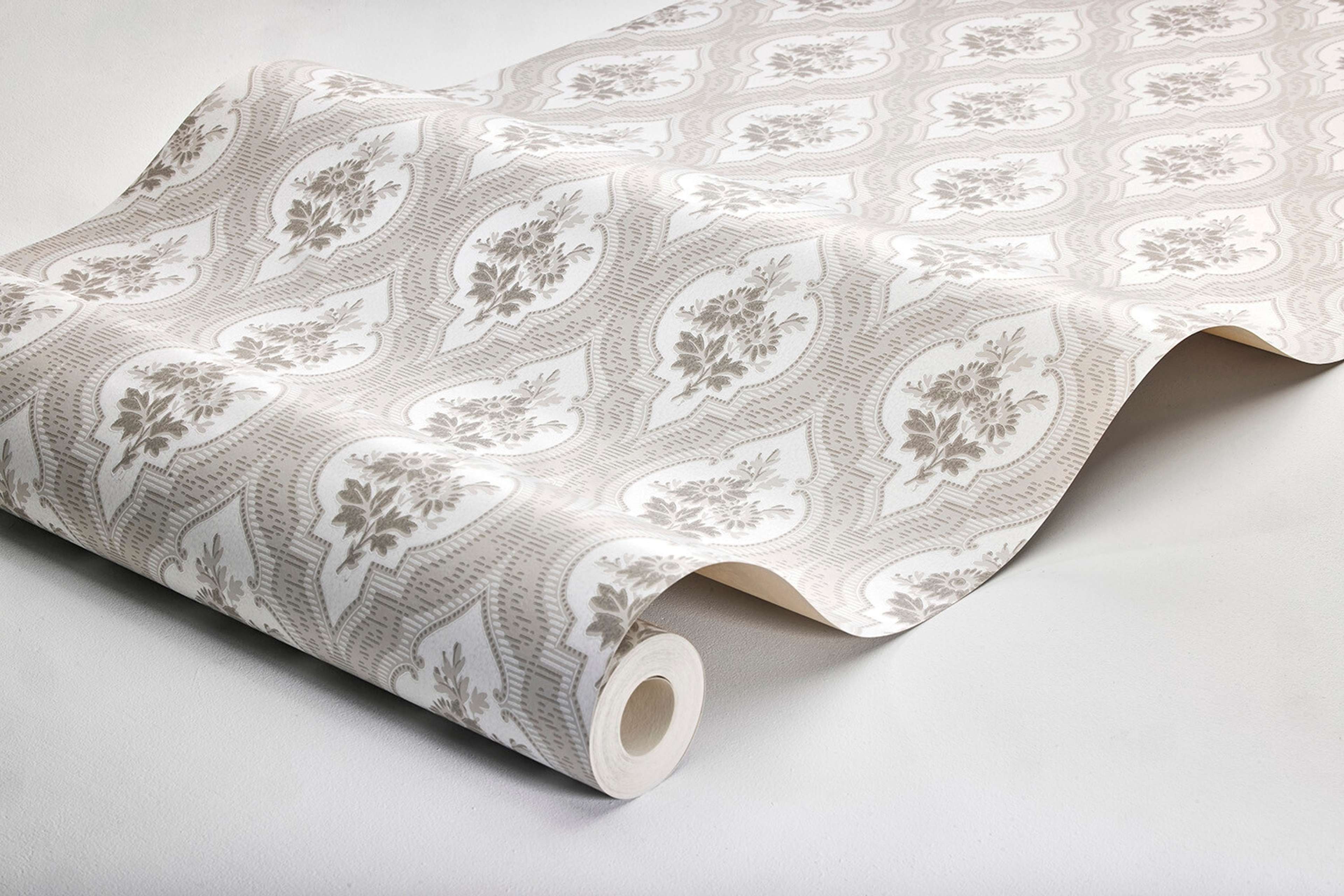 Eternal Flower tapet tapet med blommigt, trellis mönster i beige. Från kollektionen Dreamy Escape. Nonwoven-material med förskjuten passning. Passar i vardagsrum och matsal.​​​​‌﻿‍﻿​‍​‍‌‍﻿﻿‌﻿​‍‌‍‍‌‌‍‌﻿‌‍‍‌‌‍﻿‍​‍​‍​﻿‍‍​‍​‍‌﻿​﻿‌‍​‌‌‍﻿‍‌‍‍‌‌﻿‌​‌﻿‍‌​‍﻿‍‌‍‍‌‌‍﻿﻿​‍​‍​‍﻿​​‍​‍‌‍‍​‌﻿​‍‌‍‌‌‌‍‌‍​‍​‍​﻿‍‍​‍​‍‌‍‍​‌﻿‌​‌﻿‌​‌﻿​​‌﻿​﻿​﻿‍‍​‍﻿﻿​‍﻿﻿‌﻿‌﻿‌﻿‌﻿‌﻿‌﻿​‍﻿‍‌‍​﻿‌‍﻿﻿‌‍﻿​‌‍﻿﻿‌﻿​‍‌‍​‌‌‍﻿‌‌‍​‌​‍﻿‍‌﻿​﻿‌‍‌‌​‍﻿﻿‌﻿​﻿‌﻿‌​‌﻿‌‌‌‍‌​‌‍‍‌‌‍﻿﻿​‍﻿﻿‌‍‍‌‌‍﻿‍‌﻿‌​‌‍‌‌‌‍﻿‍‌﻿‌​​‍﻿﻿‌‍‌‌‌‍‌​‌‍‍‌‌﻿‌​​‍﻿﻿‌‍﻿‌‌‍﻿﻿‌‍‌​‌‍‌‌​﻿﻿‌‌﻿​​‌﻿​‍‌‍‌‌‌﻿​﻿‌‍‌‌‌‍﻿‍‌﻿‌​‌‍​‌‌﻿‌​‌‍‍‌‌‍﻿﻿‌‍﻿‍​﻿‍﻿‌‍‍‌‌‍‌​​﻿﻿‌‌‍‍‌‌‍﻿‌‌‍​‌‌‍‌﻿‌‍‌‌​‍﻿‌​﻿‌‍​﻿‍​​﻿​‌‌‍​‌‌‍​‍​﻿‌​​﻿‌‍‌‍‌‍‌‍‌​​﻿‌‍​﻿​​​﻿​﻿​﻿‍‌​﻿‍‌‌‍‌‌‌‍​﻿​﻿​‌​﻿‌‌​﻿‌​‌‍​﻿​﻿‍‌​﻿‌‍​﻿​‌‌‍‌​​﻿​​​﻿‌‌‌‍‌‌​﻿‌‍​﻿‌‍​﻿‌​​﻿‌‌‌‍​﻿​﻿‌​‌‍​‍​﻿‌​​﻿​​​﻿‍‌​﻿‍​​﻿‌﻿​﻿‌﻿​‍﻿‌​﻿​‌​﻿‌‌​﻿​​​﻿​​‌﻿‍​​﻿​‌​﻿​​​﻿​​​﻿​​​‍﻿‌‌‍‍‍‌﻿​​‌‍‌﻿​﻿‍﻿‌﻿‌​‌﻿‍‌‌﻿​​‌‍‌‌​﻿﻿‌‌﻿​﻿‌‍​‌‌‍﻿‍‌‍‍‌‌﻿‌​‌﻿‍‌​‍﻿‍‌‍‍‌‌‍﻿‌‌‍​‌‌‍‌﻿‌‍‌‌‌​​‌‌﻿​﻿‌﻿​﻿‌‍‌‌‌﻿‌​​﻿‍﻿‌﻿​​‌‍​‌‌﻿‌​‌‍‍​​﻿﻿‌‌‍​‌‌‍﻿​‌﻿‌​‌‌‌​‌‍‌‌‌﻿‍​‌﻿‌​​﻿﻿﻿‌‍​‍‌‍​‌‌﻿​﻿‌‍‌‌‌‌‌‌‌﻿​‍‌‍﻿​​﻿﻿‌‌‍‍​‌﻿‌​‌﻿‌​‌﻿​​‌﻿​﻿​‍‌‌​﻿​﻿‌​​‌​‍‌‌​﻿​‍‌​‌‍​‍‌‌​﻿​‍‌​‌‍‌﻿‌﻿‌﻿‌﻿‌﻿‌﻿​‍﻿‍‌‍​﻿‌‍﻿﻿‌‍﻿​‌‍﻿﻿‌﻿​‍‌‍​‌‌‍﻿‌‌‍​‌​‍﻿‍‌﻿​﻿‌‍‌‌​‍‌‌​﻿​‍‌​‌‍‌﻿​﻿‌﻿‌​‌﻿‌‌‌‍‌​‌‍‍‌‌‍﻿﻿​‍‌‍‌‍‍‌‌‍‌​​﻿﻿‌‌‍‍‌‌‍﻿‌‌‍​‌‌‍‌﻿‌‍‌‌​‍﻿‌​﻿‌‍​﻿‍​​﻿​‌‌‍​‌‌‍​‍​﻿‌​​﻿‌‍‌‍‌‍‌‍‌​​﻿‌‍​﻿​​​﻿​﻿​﻿‍‌​﻿‍‌‌‍‌‌‌‍​﻿​﻿​‌​﻿‌‌​﻿‌​‌‍​﻿​﻿‍‌​﻿‌‍​﻿​‌‌‍‌​​﻿​​​﻿‌‌‌‍‌‌​﻿‌‍​﻿‌‍​﻿‌​​﻿‌‌‌‍​﻿​﻿‌​‌‍​‍​﻿‌​​﻿​​​﻿‍‌​﻿‍​​﻿‌﻿​﻿‌﻿​‍﻿‌​﻿​‌​﻿‌‌​﻿​​​﻿​​‌﻿‍​​﻿​‌​﻿​​​﻿​​​﻿​​​‍﻿‌‌‍‍‍‌﻿​​‌‍‌﻿​‍‌‍‌﻿‌​‌﻿‍‌‌﻿​​‌‍‌‌​﻿﻿‌‌﻿​﻿‌‍​‌‌‍﻿‍‌‍‍‌‌﻿‌​‌﻿‍‌​‍﻿‍‌‍‍‌‌‍﻿‌‌‍​‌‌‍‌﻿‌‍‌‌‌​​‌‌﻿​﻿‌﻿​﻿‌‍‌‌‌﻿‌​​‍‌‍‌﻿​​‌‍​‌‌﻿‌​‌‍‍​​﻿﻿‌‌‍​‌‌‍﻿​‌﻿‌​‌‌‌​‌‍‌‌‌﻿‍​‌﻿‌​​‍‌‍‌﻿​​‌‍‌‌‌﻿​‍‌﻿​﻿‌﻿​​‌‍‌‌‌‍​﻿‌﻿‌​‌‍‍‌‌﻿‌‍‌‍‌‌​﻿﻿‌‌﻿​​‌﻿‌‌‌‍​‍‌‍﻿​‌‍‍‌‌﻿​﻿‌‍‍​‌‍‌‌‌‍‌​​‍​‍‌﻿﻿‌