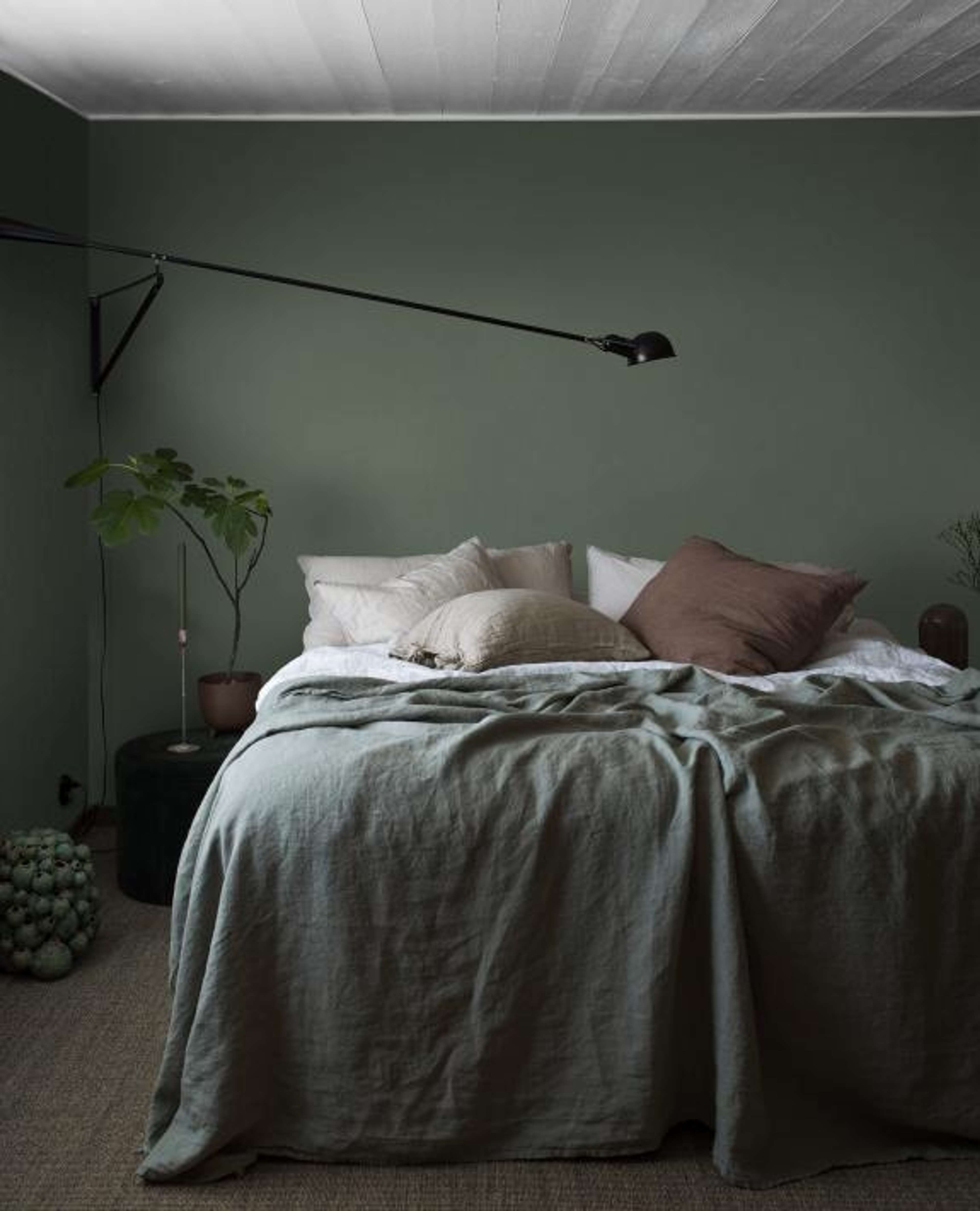 Forest Linen tapet enfärgad i grön. Från kollektionen Linen. Nonwoven-material.​​​​‌﻿‍﻿​‍​‍‌‍﻿﻿‌﻿​‍‌‍‍‌‌‍‌﻿‌‍‍‌‌‍﻿‍​‍​‍​﻿‍‍​‍​‍‌﻿​﻿‌‍​‌‌‍﻿‍‌‍‍‌‌﻿‌​‌﻿‍‌​‍﻿‍‌‍‍‌‌‍﻿﻿​‍​‍​‍﻿​​‍​‍‌‍‍​‌﻿​‍‌‍‌‌‌‍‌‍​‍​‍​﻿‍‍​‍​‍‌‍‍​‌﻿‌​‌﻿‌​‌﻿​​‌﻿​﻿​﻿‍‍​‍﻿﻿​‍﻿﻿‌﻿‌﻿‌﻿‌﻿‌﻿‌﻿​‍﻿‍‌‍​﻿‌‍﻿﻿‌‍﻿​‌‍﻿﻿‌﻿​‍‌‍​‌‌‍﻿‌‌‍​‌​‍﻿‍‌﻿​﻿‌‍‌‌​‍﻿﻿‌﻿​﻿‌﻿‌​‌﻿‌‌‌‍‌​‌‍‍‌‌‍﻿﻿​‍﻿﻿‌‍‍‌‌‍﻿‍‌﻿‌​‌‍‌‌‌‍﻿‍‌﻿‌​​‍﻿﻿‌‍‌‌‌‍‌​‌‍‍‌‌﻿‌​​‍﻿﻿‌‍﻿‌‌‍﻿﻿‌‍‌​‌‍‌‌​﻿﻿‌‌﻿​​‌﻿​‍‌‍‌‌‌﻿​﻿‌‍‌‌‌‍﻿‍‌﻿‌​‌‍​‌‌﻿‌​‌‍‍‌‌‍﻿﻿‌‍﻿‍​﻿‍﻿‌‍‍‌‌‍‌​​﻿﻿‌‌‍‍‌‌‍﻿‌‌‍​‌‌‍‌﻿‌‍‌‌​‍﻿‌​﻿‌‍​﻿‍‌‌‍​‍​﻿‍‌​﻿​‍​﻿​‌​﻿​‍​﻿​﻿​﻿​​​﻿‍​‌‍​‍​﻿​‌‌‍‌​​﻿​﻿​﻿‌‍‌‍‌​‌‍​‌​﻿‍​​﻿​‌‌‍​﻿​﻿‌‌​﻿​‌​﻿‌﻿‌‍​﻿‌‍​‌​﻿‌‍​﻿‌‍​﻿‌﻿​﻿‌‍​﻿‌‍‌‍​‌​﻿‍​‌‍‌​​﻿​﻿‌‍‌​‌‍​‍​﻿​﻿‌‍​﻿​﻿​‍‌‍​‌​‍﻿‌​﻿‌‌​﻿‌﻿​﻿‌‌‌﻿‍​​﻿‌﻿​﻿​‌​﻿​​​‍﻿‌‌‍‍‍‌﻿​​‌‍‌﻿​﻿‍﻿‌﻿‌​‌﻿‍‌‌﻿​​‌‍‌‌​﻿﻿‌‌﻿​﻿‌‍​‌‌‍﻿‍‌‍‍‌‌﻿‌​‌﻿‍‌​‍﻿‍‌‍‍‌‌‍﻿‌‌‍​‌‌‍‌﻿‌‍‌‌‌​​‌‌﻿​﻿‌﻿​﻿‌‍‌‌‌﻿‌​​﻿‍﻿‌﻿​​‌‍​‌‌﻿‌​‌‍‍​​﻿﻿‌‌‍​‌‌‍﻿​‌﻿‌​‌‌‌​‌‍‌‌‌﻿‍​‌﻿‌​​﻿﻿﻿‌‍​‍‌‍​‌‌﻿​﻿‌‍‌‌‌‌‌‌‌﻿​‍‌‍﻿​​﻿﻿‌‌‍‍​‌﻿‌​‌﻿‌​‌﻿​​‌﻿​﻿​‍‌‌​﻿​﻿‌​​‌​‍‌‌​﻿​‍‌​‌‍​‍‌‌​﻿​‍‌​‌‍‌﻿‌﻿‌﻿‌﻿‌﻿‌﻿​‍﻿‍‌‍​﻿‌‍﻿﻿‌‍﻿​‌‍﻿﻿‌﻿​‍‌‍​‌‌‍﻿‌‌‍​‌​‍﻿‍‌﻿​﻿‌‍‌‌​‍‌‌​﻿​‍‌​‌‍‌﻿​﻿‌﻿‌​‌﻿‌‌‌‍‌​‌‍‍‌‌‍﻿﻿​‍‌‍‌‍‍‌‌‍‌​​﻿﻿‌‌‍‍‌‌‍﻿‌‌‍​‌‌‍‌﻿‌‍‌‌​‍﻿‌​﻿‌‍​﻿‍‌‌‍​‍​﻿‍‌​﻿​‍​﻿​‌​﻿​‍​﻿​﻿​﻿​​​﻿‍​‌‍​‍​﻿​‌‌‍‌​​﻿​﻿​﻿‌‍‌‍‌​‌‍​‌​﻿‍​​﻿​‌‌‍​﻿​﻿‌‌​﻿​‌​﻿‌﻿‌‍​﻿‌‍​‌​﻿‌‍​﻿‌‍​﻿‌﻿​﻿‌‍​﻿‌‍‌‍​‌​﻿‍​‌‍‌​​﻿​﻿‌‍‌​‌‍​‍​﻿​﻿‌‍​﻿​﻿​‍‌‍​‌​‍﻿‌​﻿‌‌​﻿‌﻿​﻿‌‌‌﻿‍​​﻿‌﻿​﻿​‌​﻿​​​‍﻿‌‌‍‍‍‌﻿​​‌‍‌﻿​‍‌‍‌﻿‌​‌﻿‍‌‌﻿​​‌‍‌‌​﻿﻿‌‌﻿​﻿‌‍​‌‌‍﻿‍‌‍‍‌‌﻿‌​‌﻿‍‌​‍﻿‍‌‍‍‌‌‍﻿‌‌‍​‌‌‍‌﻿‌‍‌‌‌​​‌‌﻿​﻿‌﻿​﻿‌‍‌‌‌﻿‌​​‍‌‍‌﻿​​‌‍​‌‌﻿‌​‌‍‍​​﻿﻿‌‌‍​‌‌‍﻿​‌﻿‌​‌‌‌​‌‍‌‌‌﻿‍​‌﻿‌​​‍‌‍‌﻿​​‌‍‌‌‌﻿​‍‌﻿​﻿‌﻿​​‌‍‌‌‌‍​﻿‌﻿‌​‌‍‍‌‌﻿‌‍‌‍‌‌​﻿﻿‌‌﻿​​‌﻿‌‌‌‍​‍‌‍﻿​‌‍‍‌‌﻿​﻿‌‍‍​‌‍‌‌‌‍‌​​‍​‍‌﻿﻿‌