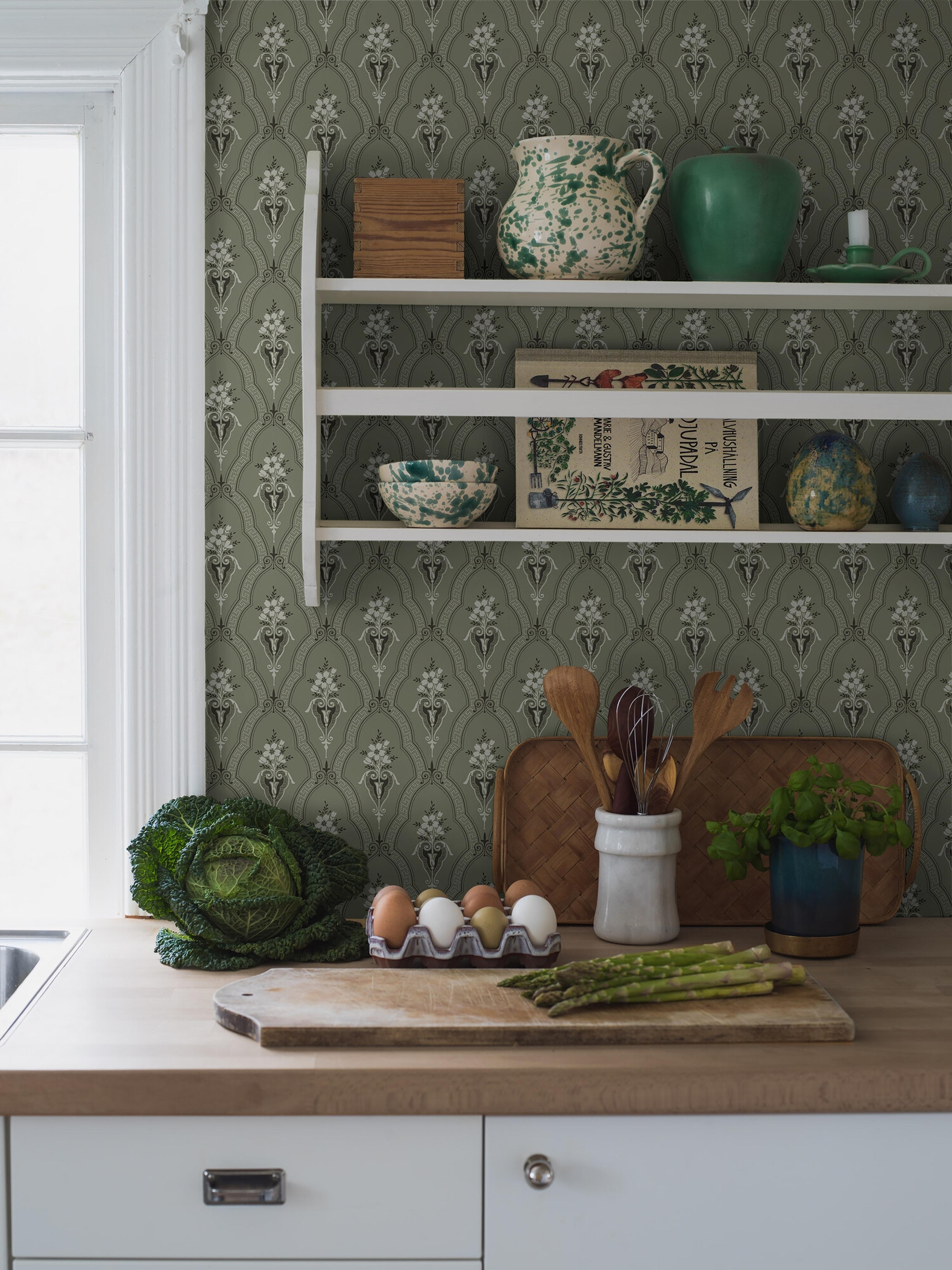 Klädesholmen tapet med trellis mönster i grön. Från kollektionen Alla Tiders Hus. Nonwoven-material med förskjuten passning. Passar i vardagsrum, matsal och kök.​​​​‌﻿‍﻿​‍​‍‌‍﻿﻿‌﻿​‍‌‍‍‌‌‍‌﻿‌‍‍‌‌‍﻿‍​‍​‍​﻿‍‍​‍​‍‌﻿​﻿‌‍​‌‌‍﻿‍‌‍‍‌‌﻿‌​‌﻿‍‌​‍﻿‍‌‍‍‌‌‍﻿﻿​‍​‍​‍﻿​​‍​‍‌‍‍​‌﻿​‍‌‍‌‌‌‍‌‍​‍​‍​﻿‍‍​‍​‍‌‍‍​‌﻿‌​‌﻿‌​‌﻿​​‌﻿​﻿​﻿‍‍​‍﻿﻿​‍﻿﻿‌﻿‌﻿‌﻿‌﻿‌﻿‌﻿​‍﻿‍‌‍​﻿‌‍﻿﻿‌‍﻿​‌‍﻿﻿‌﻿​‍‌‍​‌‌‍﻿‌‌‍​‌​‍﻿‍‌﻿​﻿‌‍‌‌​‍﻿﻿‌﻿​﻿‌﻿‌​‌﻿‌‌‌‍‌​‌‍‍‌‌‍﻿﻿​‍﻿﻿‌‍‍‌‌‍﻿‍‌﻿‌​‌‍‌‌‌‍﻿‍‌﻿‌​​‍﻿﻿‌‍‌‌‌‍‌​‌‍‍‌‌﻿‌​​‍﻿﻿‌‍﻿‌‌‍﻿﻿‌‍‌​‌‍‌‌​﻿﻿‌‌﻿​​‌﻿​‍‌‍‌‌‌﻿​﻿‌‍‌‌‌‍﻿‍‌﻿‌​‌‍​‌‌﻿‌​‌‍‍‌‌‍﻿﻿‌‍﻿‍​﻿‍﻿‌‍‍‌‌‍‌​​﻿﻿‌‌‍‍‌‌‍﻿‌‌‍​‌‌‍‌﻿‌‍‌‌​‍﻿‌​﻿‍​​﻿​‌​﻿‌‌​﻿‍‌​﻿‌‍‌‍​‍‌‍‌‍​﻿‌‍‌‍‌​​﻿‌​​﻿​‍‌‍​‌​﻿​﻿​﻿‌‍‌‍‌‌​﻿‌﻿​﻿‌‍​﻿​‌​﻿​‌​﻿​​​﻿‌‍‌‍‌‌​﻿​‌‌‍‌​​﻿‌‌‌‍‌‍​﻿​﻿​﻿​​​﻿‌﻿​﻿​‌‌‍​‌​﻿​​​﻿​﻿‌‍​﻿‌‍​‌‌‍‌​‌‍​‍​﻿‍​​﻿‍‌​﻿​​​‍﻿‌​﻿​‌​﻿‌‌​﻿​​​﻿​​‌﻿‍​​﻿​‍​﻿​​​﻿​​​﻿​​​‍﻿‌‌‍‍‍‌﻿​​‌‍‌﻿​﻿‍﻿‌﻿‌​‌﻿‍‌‌﻿​​‌‍‌‌​﻿﻿‌‌﻿​﻿‌‍​‌‌‍﻿‍‌‍‍‌‌﻿‌​‌﻿‍‌​‍﻿‍‌‍‍‌‌‍﻿‌‌‍​‌‌‍‌﻿‌‍‌‌‌​​‌‌﻿​﻿‌﻿​﻿‌‍‌‌‌﻿‌​​﻿‍﻿‌﻿​​‌‍​‌‌﻿‌​‌‍‍​​﻿﻿‌‌‍​‌‌‍﻿​‌﻿‌​‌‌‌​‌‍‌‌‌﻿‍​‌﻿‌​​﻿﻿﻿‌‍​‍‌‍​‌‌﻿​﻿‌‍‌‌‌‌‌‌‌﻿​‍‌‍﻿​​﻿﻿‌‌‍‍​‌﻿‌​‌﻿‌​‌﻿​​‌﻿​﻿​‍‌‌​﻿​﻿‌​​‌​‍‌‌​﻿​‍‌​‌‍​‍‌‌​﻿​‍‌​‌‍‌﻿‌﻿‌﻿‌﻿‌﻿‌﻿​‍﻿‍‌‍​﻿‌‍﻿﻿‌‍﻿​‌‍﻿﻿‌﻿​‍‌‍​‌‌‍﻿‌‌‍​‌​‍﻿‍‌﻿​﻿‌‍‌‌​‍‌‌​﻿​‍‌​‌‍‌﻿​﻿‌﻿‌​‌﻿‌‌‌‍‌​‌‍‍‌‌‍﻿﻿​‍‌‍‌‍‍‌‌‍‌​​﻿﻿‌‌‍‍‌‌‍﻿‌‌‍​‌‌‍‌﻿‌‍‌‌​‍﻿‌​﻿‍​​﻿​‌​﻿‌‌​﻿‍‌​﻿‌‍‌‍​‍‌‍‌‍​﻿‌‍‌‍‌​​﻿‌​​﻿​‍‌‍​‌​﻿​﻿​﻿‌‍‌‍‌‌​﻿‌﻿​﻿‌‍​﻿​‌​﻿​‌​﻿​​​﻿‌‍‌‍‌‌​﻿​‌‌‍‌​​﻿‌‌‌‍‌‍​﻿​﻿​﻿​​​﻿‌﻿​﻿​‌‌‍​‌​﻿​​​﻿​﻿‌‍​﻿‌‍​‌‌‍‌​‌‍​‍​﻿‍​​﻿‍‌​﻿​​​‍﻿‌​﻿​‌​﻿‌‌​﻿​​​﻿​​‌﻿‍​​﻿​‍​﻿​​​﻿​​​﻿​​​‍﻿‌‌‍‍‍‌﻿​​‌‍‌﻿​‍‌‍‌﻿‌​‌﻿‍‌‌﻿​​‌‍‌‌​﻿﻿‌‌﻿​﻿‌‍​‌‌‍﻿‍‌‍‍‌‌﻿‌​‌﻿‍‌​‍﻿‍‌‍‍‌‌‍﻿‌‌‍​‌‌‍‌﻿‌‍‌‌‌​​‌‌﻿​﻿‌﻿​﻿‌‍‌‌‌﻿‌​​‍‌‍‌﻿​​‌‍​‌‌﻿‌​‌‍‍​​﻿﻿‌‌‍​‌‌‍﻿​‌﻿‌​‌‌‌​‌‍‌‌‌﻿‍​‌﻿‌​​‍‌‍‌﻿​​‌‍‌‌‌﻿​‍‌﻿​﻿‌﻿​​‌‍‌‌‌‍​﻿‌﻿‌​‌‍‍‌‌﻿‌‍‌‍‌‌​﻿﻿‌‌﻿​​‌﻿‌‌‌‍​‍‌‍﻿​‌‍‍‌‌﻿​﻿‌‍‍​‌‍‌‌‌‍‌​​‍​‍‌﻿﻿‌