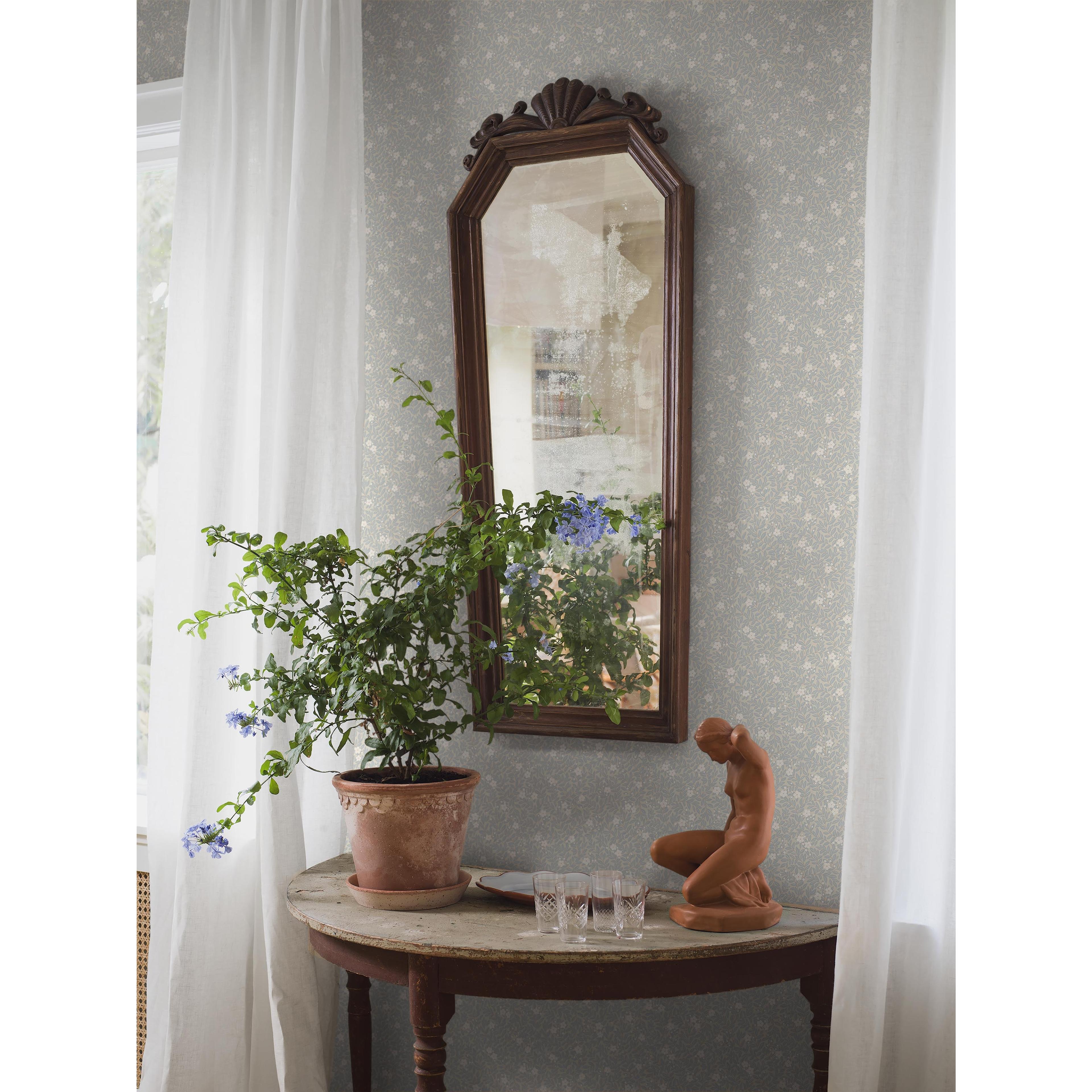 Myrten ljusblå, tapet tapet med botaniskt, blommigt mönster i blå. Från kollektionen Orangeri. Nonwoven-material med rak passning. Passar i vardagsrum.​​​​‌﻿‍﻿​‍​‍‌‍﻿﻿‌﻿​‍‌‍‍‌‌‍‌﻿‌‍‍‌‌‍﻿‍​‍​‍​﻿‍‍​‍​‍‌﻿​﻿‌‍​‌‌‍﻿‍‌‍‍‌‌﻿‌​‌﻿‍‌​‍﻿‍‌‍‍‌‌‍﻿﻿​‍​‍​‍﻿​​‍​‍‌‍‍​‌﻿​‍‌‍‌‌‌‍‌‍​‍​‍​﻿‍‍​‍​‍‌‍‍​‌﻿‌​‌﻿‌​‌﻿​​‌﻿​﻿​﻿‍‍​‍﻿﻿​‍﻿﻿‌﻿‌﻿‌﻿‌﻿‌﻿‌﻿​‍﻿‍‌‍​﻿‌‍﻿﻿‌‍﻿​‌‍﻿﻿‌﻿​‍‌‍​‌‌‍﻿‌‌‍​‌​‍﻿‍‌﻿​﻿‌‍‌‌​‍﻿﻿‌﻿​﻿‌﻿‌​‌﻿‌‌‌‍‌​‌‍‍‌‌‍﻿﻿​‍﻿﻿‌‍‍‌‌‍﻿‍‌﻿‌​‌‍‌‌‌‍﻿‍‌﻿‌​​‍﻿﻿‌‍‌‌‌‍‌​‌‍‍‌‌﻿‌​​‍﻿﻿‌‍﻿‌‌‍﻿﻿‌‍‌​‌‍‌‌​﻿﻿‌‌﻿​​‌﻿​‍‌‍‌‌‌﻿​﻿‌‍‌‌‌‍﻿‍‌﻿‌​‌‍​‌‌﻿‌​‌‍‍‌‌‍﻿﻿‌‍﻿‍​﻿‍﻿‌‍‍‌‌‍‌​​﻿﻿‌‌‍‍‌‌‍﻿‌‌‍​‌‌‍‌﻿‌‍‌‌​‍﻿‌​﻿‍​‌‍​‌​﻿‌﻿​﻿‍‌​﻿‍​‌‍​‍​﻿​‍‌‍‌​​﻿​‍​﻿‍​​﻿‌‍​﻿‌​​﻿‌‍​﻿‍​​﻿​﻿​﻿‌‌‌‍‌‌​﻿‌​‌‍‌‌​﻿‍‌​﻿​‌‌‍‌​​﻿​‍‌‍‌​‌‍​‌‌‍‌‌‌‍‌​‌‍‌​​﻿‌﻿​﻿‌‌​﻿‌﻿​﻿‌﻿​﻿​‍‌‍‌‍​﻿​﻿‌‍​﻿​﻿​‍‌‍​﻿​﻿​​‌‍​‌​‍﻿‌​﻿​﻿​﻿​‍​﻿​​​﻿​​‌﻿‍​​﻿​﻿​﻿​‍​﻿​​​﻿​​​‍﻿‌‌‍‍‍‌﻿​​‌‍‌﻿​﻿‍﻿‌﻿‌​‌﻿‍‌‌﻿​​‌‍‌‌​﻿﻿‌‌﻿​﻿‌‍​‌‌‍﻿‍‌‍‍‌‌﻿‌​‌﻿‍‌​‍﻿‍‌‍‍‌‌‍﻿‌‌‍​‌‌‍‌﻿‌‍‌‌‌​​‌‌﻿​﻿‌﻿​﻿‌‍‌‌‌﻿‌​​﻿‍﻿‌﻿​​‌‍​‌‌﻿‌​‌‍‍​​﻿﻿‌‌‍​‌‌‍﻿​‌﻿‌​‌‌‌​‌‍‌‌‌﻿‍​‌﻿‌​​﻿﻿﻿‌‍​‍‌‍​‌‌﻿​﻿‌‍‌‌‌‌‌‌‌﻿​‍‌‍﻿​​﻿﻿‌‌‍‍​‌﻿‌​‌﻿‌​‌﻿​​‌﻿​﻿​‍‌‌​﻿​﻿‌​​‌​‍‌‌​﻿​‍‌​‌‍​‍‌‌​﻿​‍‌​‌‍‌﻿‌﻿‌﻿‌﻿‌﻿‌﻿​‍﻿‍‌‍​﻿‌‍﻿﻿‌‍﻿​‌‍﻿﻿‌﻿​‍‌‍​‌‌‍﻿‌‌‍​‌​‍﻿‍‌﻿​﻿‌‍‌‌​‍‌‌​﻿​‍‌​‌‍‌﻿​﻿‌﻿‌​‌﻿‌‌‌‍‌​‌‍‍‌‌‍﻿﻿​‍‌‍‌‍‍‌‌‍‌​​﻿﻿‌‌‍‍‌‌‍﻿‌‌‍​‌‌‍‌﻿‌‍‌‌​‍﻿‌​﻿‍​‌‍​‌​﻿‌﻿​﻿‍‌​﻿‍​‌‍​‍​﻿​‍‌‍‌​​﻿​‍​﻿‍​​﻿‌‍​﻿‌​​﻿‌‍​﻿‍​​﻿​﻿​﻿‌‌‌‍‌‌​﻿‌​‌‍‌‌​﻿‍‌​﻿​‌‌‍‌​​﻿​‍‌‍‌​‌‍​‌‌‍‌‌‌‍‌​‌‍‌​​﻿‌﻿​﻿‌‌​﻿‌﻿​﻿‌﻿​﻿​‍‌‍‌‍​﻿​﻿‌‍​﻿​﻿​‍‌‍​﻿​﻿​​‌‍​‌​‍﻿‌​﻿​﻿​﻿​‍​﻿​​​﻿​​‌﻿‍​​﻿​﻿​﻿​‍​﻿​​​﻿​​​‍﻿‌‌‍‍‍‌﻿​​‌‍‌﻿​‍‌‍‌﻿‌​‌﻿‍‌‌﻿​​‌‍‌‌​﻿﻿‌‌﻿​﻿‌‍​‌‌‍﻿‍‌‍‍‌‌﻿‌​‌﻿‍‌​‍﻿‍‌‍‍‌‌‍﻿‌‌‍​‌‌‍‌﻿‌‍‌‌‌​​‌‌﻿​﻿‌﻿​﻿‌‍‌‌‌﻿‌​​‍‌‍‌﻿​​‌‍​‌‌﻿‌​‌‍‍​​﻿﻿‌‌‍​‌‌‍﻿​‌﻿‌​‌‌‌​‌‍‌‌‌﻿‍​‌﻿‌​​‍‌‍‌﻿​​‌‍‌‌‌﻿​‍‌﻿​﻿‌﻿​​‌‍‌‌‌‍​﻿‌﻿‌​‌‍‍‌‌﻿‌‍‌‍‌‌​﻿﻿‌‌﻿​​‌﻿‌‌‌‍​‍‌‍﻿​‌‍‍‌‌﻿​﻿‌‍‍​‌‍‌‌‌‍‌​​‍​‍‌﻿﻿‌