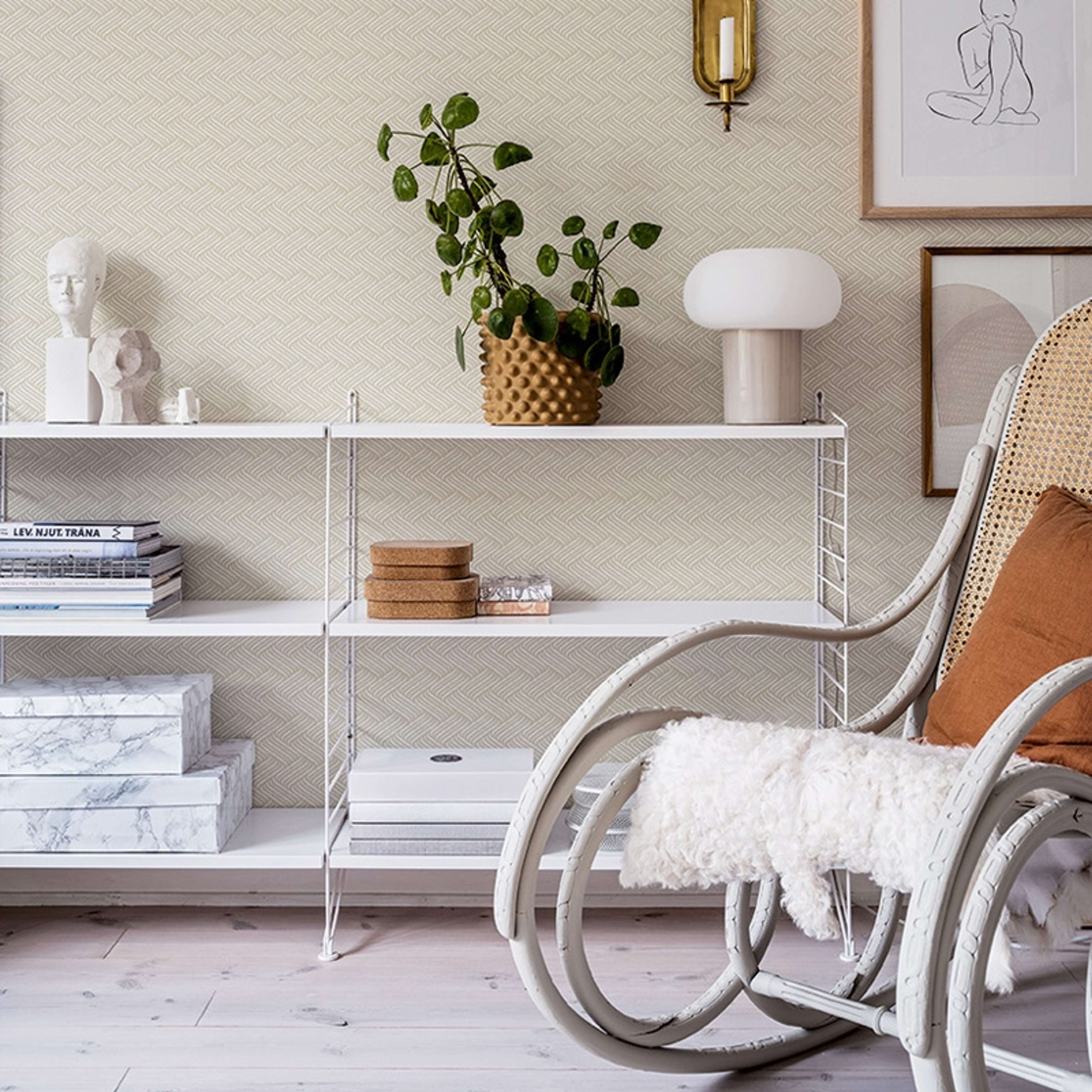 Strå, beige tapet tapet med geometriskt mönster i beige. Från kollektionen Hav & Land. Nonwoven-material med rak passning.​​​​‌﻿‍﻿​‍​‍‌‍﻿﻿‌﻿​‍‌‍‍‌‌‍‌﻿‌‍‍‌‌‍﻿‍​‍​‍​﻿‍‍​‍​‍‌﻿​﻿‌‍​‌‌‍﻿‍‌‍‍‌‌﻿‌​‌﻿‍‌​‍﻿‍‌‍‍‌‌‍﻿﻿​‍​‍​‍﻿​​‍​‍‌‍‍​‌﻿​‍‌‍‌‌‌‍‌‍​‍​‍​﻿‍‍​‍​‍‌‍‍​‌﻿‌​‌﻿‌​‌﻿​​‌﻿​﻿​﻿‍‍​‍﻿﻿​‍﻿﻿‌﻿‌﻿‌﻿‌﻿‌﻿‌﻿​‍﻿‍‌‍​﻿‌‍﻿﻿‌‍﻿​‌‍﻿﻿‌﻿​‍‌‍​‌‌‍﻿‌‌‍​‌​‍﻿‍‌﻿​﻿‌‍‌‌​‍﻿﻿‌﻿​﻿‌﻿‌​‌﻿‌‌‌‍‌​‌‍‍‌‌‍﻿﻿​‍﻿﻿‌‍‍‌‌‍﻿‍‌﻿‌​‌‍‌‌‌‍﻿‍‌﻿‌​​‍﻿﻿‌‍‌‌‌‍‌​‌‍‍‌‌﻿‌​​‍﻿﻿‌‍﻿‌‌‍﻿﻿‌‍‌​‌‍‌‌​﻿﻿‌‌﻿​​‌﻿​‍‌‍‌‌‌﻿​﻿‌‍‌‌‌‍﻿‍‌﻿‌​‌‍​‌‌﻿‌​‌‍‍‌‌‍﻿﻿‌‍﻿‍​﻿‍﻿‌‍‍‌‌‍‌​​﻿﻿‌‌‍‍‌‌‍﻿‌‌‍​‌‌‍‌﻿‌‍‌‌​‍﻿‌​﻿‍​‌‍​‍‌‍​‍​﻿​﻿‌‍‌‌‌‍​﻿​﻿‌‌​﻿‌﻿‌‍‌‌​﻿​​​﻿​﻿​﻿‌‍​﻿‍‌​﻿​‌‌‍‌‌​﻿‍‌​﻿​‍​﻿‍‌‌‍​‍‌‍​﻿​﻿‌‌‌‍​‍‌‍​‍‌‍​‍‌‍‌‍​﻿‌​‌‍​﻿‌‍​‌​﻿​​​﻿​﻿‌‍​‌​﻿​﻿​﻿​‍‌‍‌‌‌‍​﻿‌‍‌‍​﻿​﻿‌‍‌‌‌‍‌‌​﻿​‌​‍﻿‌​﻿‍​​﻿​​​﻿​​‌﻿‍​​﻿‍​​﻿​​​﻿​​​‍﻿‌‌‍‍‍‌﻿​​‌‍‌﻿​﻿‍﻿‌﻿‌​‌﻿‍‌‌﻿​​‌‍‌‌​﻿﻿‌‌﻿​﻿‌‍​‌‌‍﻿‍‌‍‍‌‌﻿‌​‌﻿‍‌​‍﻿‍‌‍‍‌‌‍﻿‌‌‍​‌‌‍‌﻿‌‍‌‌‌​​‌‌﻿​﻿‌﻿​﻿‌‍‌‌‌﻿‌​​﻿‍﻿‌﻿​​‌‍​‌‌﻿‌​‌‍‍​​﻿﻿‌‌‍​‌‌‍﻿​‌﻿‌​‌‌‌​‌‍‌‌‌﻿‍​‌﻿‌​​﻿﻿﻿‌‍​‍‌‍​‌‌﻿​﻿‌‍‌‌‌‌‌‌‌﻿​‍‌‍﻿​​﻿﻿‌‌‍‍​‌﻿‌​‌﻿‌​‌﻿​​‌﻿​﻿​‍‌‌​﻿​﻿‌​​‌​‍‌‌​﻿​‍‌​‌‍​‍‌‌​﻿​‍‌​‌‍‌﻿‌﻿‌﻿‌﻿‌﻿‌﻿​‍﻿‍‌‍​﻿‌‍﻿﻿‌‍﻿​‌‍﻿﻿‌﻿​‍‌‍​‌‌‍﻿‌‌‍​‌​‍﻿‍‌﻿​﻿‌‍‌‌​‍‌‌​﻿​‍‌​‌‍‌﻿​﻿‌﻿‌​‌﻿‌‌‌‍‌​‌‍‍‌‌‍﻿﻿​‍‌‍‌‍‍‌‌‍‌​​﻿﻿‌‌‍‍‌‌‍﻿‌‌‍​‌‌‍‌﻿‌‍‌‌​‍﻿‌​﻿‍​‌‍​‍‌‍​‍​﻿​﻿‌‍‌‌‌‍​﻿​﻿‌‌​﻿‌﻿‌‍‌‌​﻿​​​﻿​﻿​﻿‌‍​﻿‍‌​﻿​‌‌‍‌‌​﻿‍‌​﻿​‍​﻿‍‌‌‍​‍‌‍​﻿​﻿‌‌‌‍​‍‌‍​‍‌‍​‍‌‍‌‍​﻿‌​‌‍​﻿‌‍​‌​﻿​​​﻿​﻿‌‍​‌​﻿​﻿​﻿​‍‌‍‌‌‌‍​﻿‌‍‌‍​﻿​﻿‌‍‌‌‌‍‌‌​﻿​‌​‍﻿‌​﻿‍​​﻿​​​﻿​​‌﻿‍​​﻿‍​​﻿​​​﻿​​​‍﻿‌‌‍‍‍‌﻿​​‌‍‌﻿​‍‌‍‌﻿‌​‌﻿‍‌‌﻿​​‌‍‌‌​﻿﻿‌‌﻿​﻿‌‍​‌‌‍﻿‍‌‍‍‌‌﻿‌​‌﻿‍‌​‍﻿‍‌‍‍‌‌‍﻿‌‌‍​‌‌‍‌﻿‌‍‌‌‌​​‌‌﻿​﻿‌﻿​﻿‌‍‌‌‌﻿‌​​‍‌‍‌﻿​​‌‍​‌‌﻿‌​‌‍‍​​﻿﻿‌‌‍​‌‌‍﻿​‌﻿‌​‌‌‌​‌‍‌‌‌﻿‍​‌﻿‌​​‍‌‍‌﻿​​‌‍‌‌‌﻿​‍‌﻿​﻿‌﻿​​‌‍‌‌‌‍​﻿‌﻿‌​‌‍‍‌‌﻿‌‍‌‍‌‌​﻿﻿‌‌﻿​​‌﻿‌‌‌‍​‍‌‍﻿​‌‍‍‌‌﻿​﻿‌‍‍​‌‍‌‌‌‍‌​​‍​‍‌﻿﻿‌