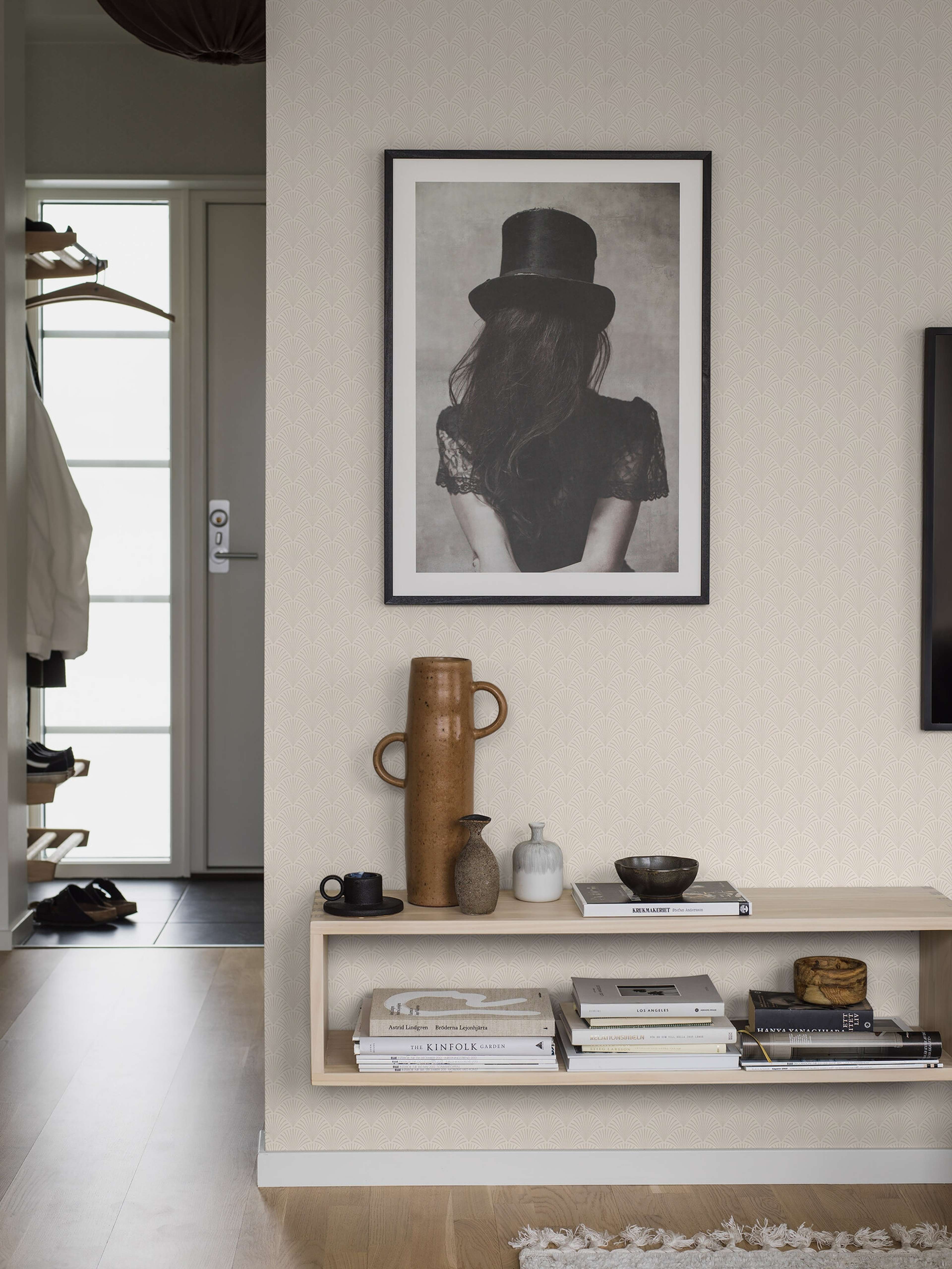 Samira 38742, tapet tapet med grafiskt mönster i cream. Från kollektionen Borosan Hem. Nonwoven-material med rak passning.​​​​‌﻿‍﻿​‍​‍‌‍﻿﻿‌﻿​‍‌‍‍‌‌‍‌﻿‌‍‍‌‌‍﻿‍​‍​‍​﻿‍‍​‍​‍‌﻿​﻿‌‍​‌‌‍﻿‍‌‍‍‌‌﻿‌​‌﻿‍‌​‍﻿‍‌‍‍‌‌‍﻿﻿​‍​‍​‍﻿​​‍​‍‌‍‍​‌﻿​‍‌‍‌‌‌‍‌‍​‍​‍​﻿‍‍​‍​‍‌‍‍​‌﻿‌​‌﻿‌​‌﻿​​‌﻿​﻿​﻿‍‍​‍﻿﻿​‍﻿﻿‌﻿‌﻿‌﻿‌﻿‌﻿‌﻿​‍﻿‍‌‍​﻿‌‍﻿﻿‌‍﻿​‌‍﻿﻿‌﻿​‍‌‍​‌‌‍﻿‌‌‍​‌​‍﻿‍‌﻿​﻿‌‍‌‌​‍﻿﻿‌﻿​﻿‌﻿‌​‌﻿‌‌‌‍‌​‌‍‍‌‌‍﻿﻿​‍﻿﻿‌‍‍‌‌‍﻿‍‌﻿‌​‌‍‌‌‌‍﻿‍‌﻿‌​​‍﻿﻿‌‍‌‌‌‍‌​‌‍‍‌‌﻿‌​​‍﻿﻿‌‍﻿‌‌‍﻿﻿‌‍‌​‌‍‌‌​﻿﻿‌‌﻿​​‌﻿​‍‌‍‌‌‌﻿​﻿‌‍‌‌‌‍﻿‍‌﻿‌​‌‍​‌‌﻿‌​‌‍‍‌‌‍﻿﻿‌‍﻿‍​﻿‍﻿‌‍‍‌‌‍‌​​﻿﻿‌‌‍‍‌‌‍﻿‌‌‍​‌‌‍‌﻿‌‍‌‌​‍﻿‌​﻿‍​‌‍​﻿​﻿‌‌​﻿‌​​﻿‌‌​﻿​​​﻿‌﻿​﻿​‌‌‍‌‌‌‍‌‍‌‍​‍‌‍​‌​﻿‍‌‌‍​﻿​﻿​‍​﻿​‌‌‍​‌​﻿​﻿‌‍​‍​﻿​‍​﻿‌﻿​﻿‍‌​﻿​​​﻿‌‌​﻿​﻿‌‍‌‍‌‍‌‌​﻿​​​﻿‌‌​﻿‍​‌‍​‌‌‍‌‍​﻿​​​﻿​​‌‍‌‍​﻿​﻿‌‍​﻿‌‍​‍​﻿‌‌​﻿​‌​‍﻿‌​﻿​‌​﻿‌‌​﻿​​​﻿​​‌﻿‍​​﻿​‍​﻿​​​﻿​​​﻿​​​‍﻿‌‌‍‍‍‌﻿​​‌‍‌﻿​﻿‍﻿‌﻿‌​‌﻿‍‌‌﻿​​‌‍‌‌​﻿﻿‌‌﻿​﻿‌‍​‌‌‍﻿‍‌‍‍‌‌﻿‌​‌﻿‍‌​‍﻿‍‌‍‍‌‌‍﻿‌‌‍​‌‌‍‌﻿‌‍‌‌‌​​‌‌﻿​﻿‌﻿​﻿‌‍‌‌‌﻿‌​​﻿‍﻿‌﻿​​‌‍​‌‌﻿‌​‌‍‍​​﻿﻿‌‌‍​‌‌‍﻿​‌﻿‌​‌‌‌​‌‍‌‌‌﻿‍​‌﻿‌​​﻿﻿﻿‌‍​‍‌‍​‌‌﻿​﻿‌‍‌‌‌‌‌‌‌﻿​‍‌‍﻿​​﻿﻿‌‌‍‍​‌﻿‌​‌﻿‌​‌﻿​​‌﻿​﻿​‍‌‌​﻿​﻿‌​​‌​‍‌‌​﻿​‍‌​‌‍​‍‌‌​﻿​‍‌​‌‍‌﻿‌﻿‌﻿‌﻿‌﻿‌﻿​‍﻿‍‌‍​﻿‌‍﻿﻿‌‍﻿​‌‍﻿﻿‌﻿​‍‌‍​‌‌‍﻿‌‌‍​‌​‍﻿‍‌﻿​﻿‌‍‌‌​‍‌‌​﻿​‍‌​‌‍‌﻿​﻿‌﻿‌​‌﻿‌‌‌‍‌​‌‍‍‌‌‍﻿﻿​‍‌‍‌‍‍‌‌‍‌​​﻿﻿‌‌‍‍‌‌‍﻿‌‌‍​‌‌‍‌﻿‌‍‌‌​‍﻿‌​﻿‍​‌‍​﻿​﻿‌‌​﻿‌​​﻿‌‌​﻿​​​﻿‌﻿​﻿​‌‌‍‌‌‌‍‌‍‌‍​‍‌‍​‌​﻿‍‌‌‍​﻿​﻿​‍​﻿​‌‌‍​‌​﻿​﻿‌‍​‍​﻿​‍​﻿‌﻿​﻿‍‌​﻿​​​﻿‌‌​﻿​﻿‌‍‌‍‌‍‌‌​﻿​​​﻿‌‌​﻿‍​‌‍​‌‌‍‌‍​﻿​​​﻿​​‌‍‌‍​﻿​﻿‌‍​﻿‌‍​‍​﻿‌‌​﻿​‌​‍﻿‌​﻿​‌​﻿‌‌​﻿​​​﻿​​‌﻿‍​​﻿​‍​﻿​​​﻿​​​﻿​​​‍﻿‌‌‍‍‍‌﻿​​‌‍‌﻿​‍‌‍‌﻿‌​‌﻿‍‌‌﻿​​‌‍‌‌​﻿﻿‌‌﻿​﻿‌‍​‌‌‍﻿‍‌‍‍‌‌﻿‌​‌﻿‍‌​‍﻿‍‌‍‍‌‌‍﻿‌‌‍​‌‌‍‌﻿‌‍‌‌‌​​‌‌﻿​﻿‌﻿​﻿‌‍‌‌‌﻿‌​​‍‌‍‌﻿​​‌‍​‌‌﻿‌​‌‍‍​​﻿﻿‌‌‍​‌‌‍﻿​‌﻿‌​‌‌‌​‌‍‌‌‌﻿‍​‌﻿‌​​‍‌‍‌﻿​​‌‍‌‌‌﻿​‍‌﻿​﻿‌﻿​​‌‍‌‌‌‍​﻿‌﻿‌​‌‍‍‌‌﻿‌‍‌‍‌‌​﻿﻿‌‌﻿​​‌﻿‌‌‌‍​‍‌‍﻿​‌‍‍‌‌﻿​﻿‌‍‍​‌‍‌‌‌‍‌​​‍​‍‌﻿﻿‌