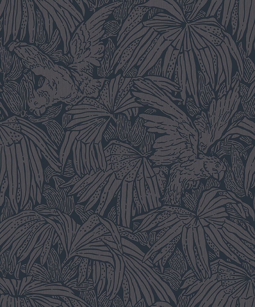 Hidden Parrot blå tapet med djur, botaniskt mönster i blå. Från kollektionen Treasured. Nonwoven-material med förskjuten passning. Passar i kök, hall och arbetsrum.