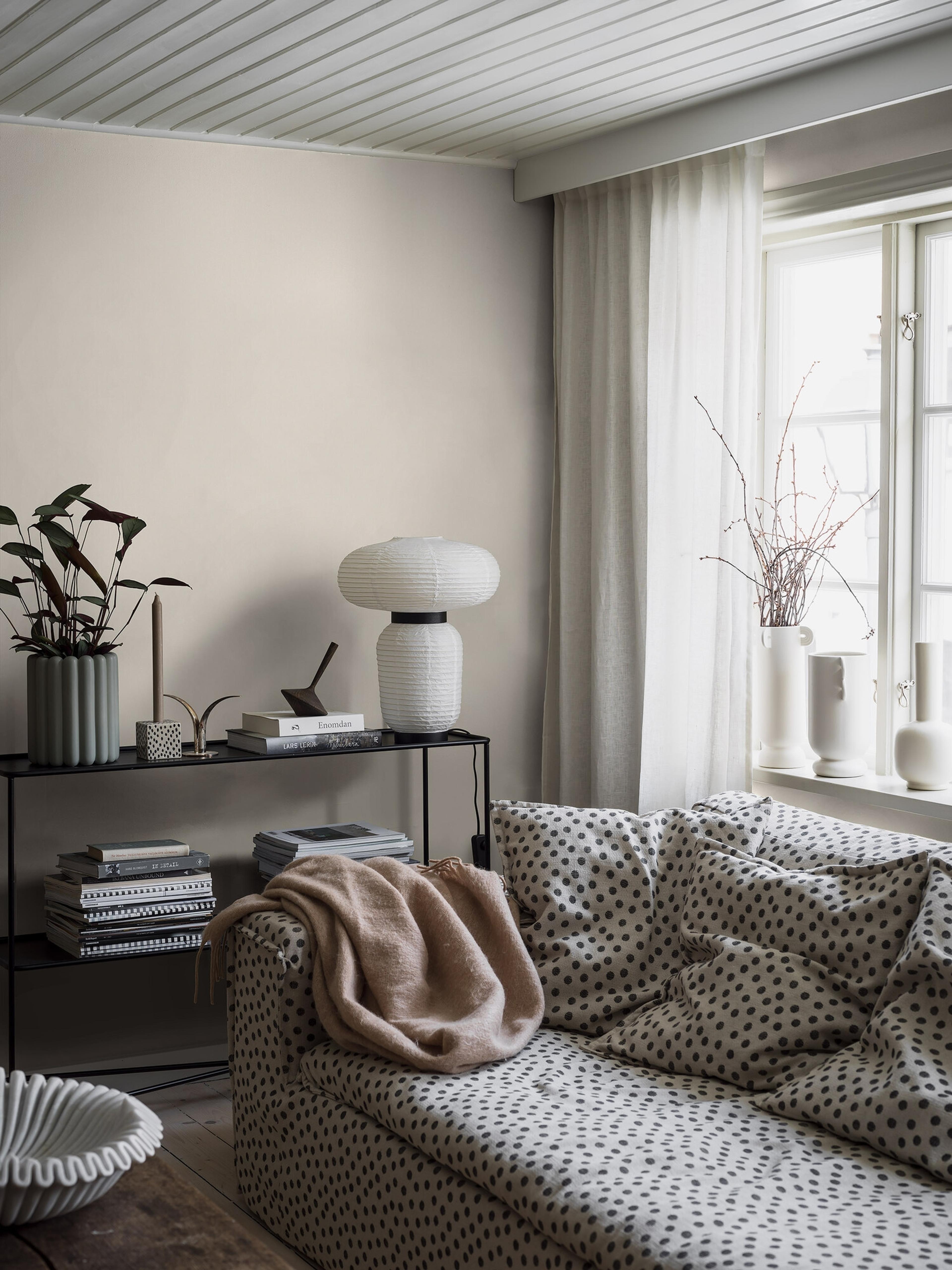 Soft Linen tapet med enfargat, textilimitation mönster i vit. Från kollektionen Linen. Nonwoven-material. Passar i vardagsrum och matsal.​​​​‌﻿‍﻿​‍​‍‌‍﻿﻿‌﻿​‍‌‍‍‌‌‍‌﻿‌‍‍‌‌‍﻿‍​‍​‍​﻿‍‍​‍​‍‌﻿​﻿‌‍​‌‌‍﻿‍‌‍‍‌‌﻿‌​‌﻿‍‌​‍﻿‍‌‍‍‌‌‍﻿﻿​‍​‍​‍﻿​​‍​‍‌‍‍​‌﻿​‍‌‍‌‌‌‍‌‍​‍​‍​﻿‍‍​‍​‍‌‍‍​‌﻿‌​‌﻿‌​‌﻿​​‌﻿​﻿​﻿‍‍​‍﻿﻿​‍﻿﻿‌﻿‌﻿‌﻿‌﻿‌﻿‌﻿​‍﻿‍‌‍​﻿‌‍﻿﻿‌‍﻿​‌‍﻿﻿‌﻿​‍‌‍​‌‌‍﻿‌‌‍​‌​‍﻿‍‌﻿​﻿‌‍‌‌​‍﻿﻿‌﻿​﻿‌﻿‌​‌﻿‌‌‌‍‌​‌‍‍‌‌‍﻿﻿​‍﻿﻿‌‍‍‌‌‍﻿‍‌﻿‌​‌‍‌‌‌‍﻿‍‌﻿‌​​‍﻿﻿‌‍‌‌‌‍‌​‌‍‍‌‌﻿‌​​‍﻿﻿‌‍﻿‌‌‍﻿﻿‌‍‌​‌‍‌‌​﻿﻿‌‌﻿​​‌﻿​‍‌‍‌‌‌﻿​﻿‌‍‌‌‌‍﻿‍‌﻿‌​‌‍​‌‌﻿‌​‌‍‍‌‌‍﻿﻿‌‍﻿‍​﻿‍﻿‌‍‍‌‌‍‌​​﻿﻿‌‌‍‍‌‌‍﻿‌‌‍​‌‌‍‌﻿‌‍‌‌​‍﻿‌‌‍​‍‌‍​‍​﻿​​‌‍‌‌​﻿‌‍‌‍​‍​﻿​‍‌‍​‌​﻿​﻿​﻿​​​﻿‍‌​﻿​﻿​﻿​‌‌‍​‌​﻿​‌​﻿​‍‌‍‌‌​﻿‌‌​﻿​‍​﻿‌‌​﻿‌‍‌‍​﻿‌‍​﻿​﻿‌‌‌‍​‌​﻿​﻿‌‍​‍​﻿‌‌​﻿​​​﻿‌﻿‌‍‌‌‌‍​‌​﻿‌​​﻿‌﻿‌‍‌‌​﻿‍​‌‍‌‌‌‍‌​‌‍‌‍​﻿‌‍​‍﻿‌​﻿​‌​﻿‌‌​﻿​​​﻿​​‌﻿‍​​﻿​‍​﻿​​​﻿​​​﻿​​​‍﻿‌‌‍‍‍‌﻿​​‌‍‌﻿​﻿‍﻿‌﻿‌​‌﻿‍‌‌﻿​​‌‍‌‌​﻿﻿‌‌﻿​﻿‌‍​‌‌‍﻿‍‌‍‍‌‌﻿‌​‌﻿‍‌​‍﻿‍‌‍‍‌‌‍﻿‌‌‍​‌‌‍‌﻿‌‍‌‌‌​​‌‌﻿​﻿‌﻿​﻿‌‍‌‌‌﻿‌​​﻿‍﻿‌﻿​​‌‍​‌‌﻿‌​‌‍‍​​﻿﻿‌‌‍​‌‌‍﻿​‌﻿‌​‌‌‌​‌‍‌‌‌﻿‍​‌﻿‌​​﻿﻿﻿‌‍​‍‌‍​‌‌﻿​﻿‌‍‌‌‌‌‌‌‌﻿​‍‌‍﻿​​﻿﻿‌‌‍‍​‌﻿‌​‌﻿‌​‌﻿​​‌﻿​﻿​‍‌‌​﻿​﻿‌​​‌​‍‌‌​﻿​‍‌​‌‍​‍‌‌​﻿​‍‌​‌‍‌﻿‌﻿‌﻿‌﻿‌﻿‌﻿​‍﻿‍‌‍​﻿‌‍﻿﻿‌‍﻿​‌‍﻿﻿‌﻿​‍‌‍​‌‌‍﻿‌‌‍​‌​‍﻿‍‌﻿​﻿‌‍‌‌​‍‌‌​﻿​‍‌​‌‍‌﻿​﻿‌﻿‌​‌﻿‌‌‌‍‌​‌‍‍‌‌‍﻿﻿​‍‌‍‌‍‍‌‌‍‌​​﻿﻿‌‌‍‍‌‌‍﻿‌‌‍​‌‌‍‌﻿‌‍‌‌​‍﻿‌‌‍​‍‌‍​‍​﻿​​‌‍‌‌​﻿‌‍‌‍​‍​﻿​‍‌‍​‌​﻿​﻿​﻿​​​﻿‍‌​﻿​﻿​﻿​‌‌‍​‌​﻿​‌​﻿​‍‌‍‌‌​﻿‌‌​﻿​‍​﻿‌‌​﻿‌‍‌‍​﻿‌‍​﻿​﻿‌‌‌‍​‌​﻿​﻿‌‍​‍​﻿‌‌​﻿​​​﻿‌﻿‌‍‌‌‌‍​‌​﻿‌​​﻿‌﻿‌‍‌‌​﻿‍​‌‍‌‌‌‍‌​‌‍‌‍​﻿‌‍​‍﻿‌​﻿​‌​﻿‌‌​﻿​​​﻿​​‌﻿‍​​﻿​‍​﻿​​​﻿​​​﻿​​​‍﻿‌‌‍‍‍‌﻿​​‌‍‌﻿​‍‌‍‌﻿‌​‌﻿‍‌‌﻿​​‌‍‌‌​﻿﻿‌‌﻿​﻿‌‍​‌‌‍﻿‍‌‍‍‌‌﻿‌​‌﻿‍‌​‍﻿‍‌‍‍‌‌‍﻿‌‌‍​‌‌‍‌﻿‌‍‌‌‌​​‌‌﻿​﻿‌﻿​﻿‌‍‌‌‌﻿‌​​‍‌‍‌﻿​​‌‍​‌‌﻿‌​‌‍‍​​﻿﻿‌‌‍​‌‌‍﻿​‌﻿‌​‌‌‌​‌‍‌‌‌﻿‍​‌﻿‌​​‍‌‍‌﻿​​‌‍‌‌‌﻿​‍‌﻿​﻿‌﻿​​‌‍‌‌‌‍​﻿‌﻿‌​‌‍‍‌‌﻿‌‍‌‍‌‌​﻿﻿‌‌﻿​​‌﻿‌‌‌‍​‍‌‍﻿​‌‍‍‌‌﻿​﻿‌‍‍​‌‍‌‌‌‍‌​​‍​‍‌﻿﻿‌