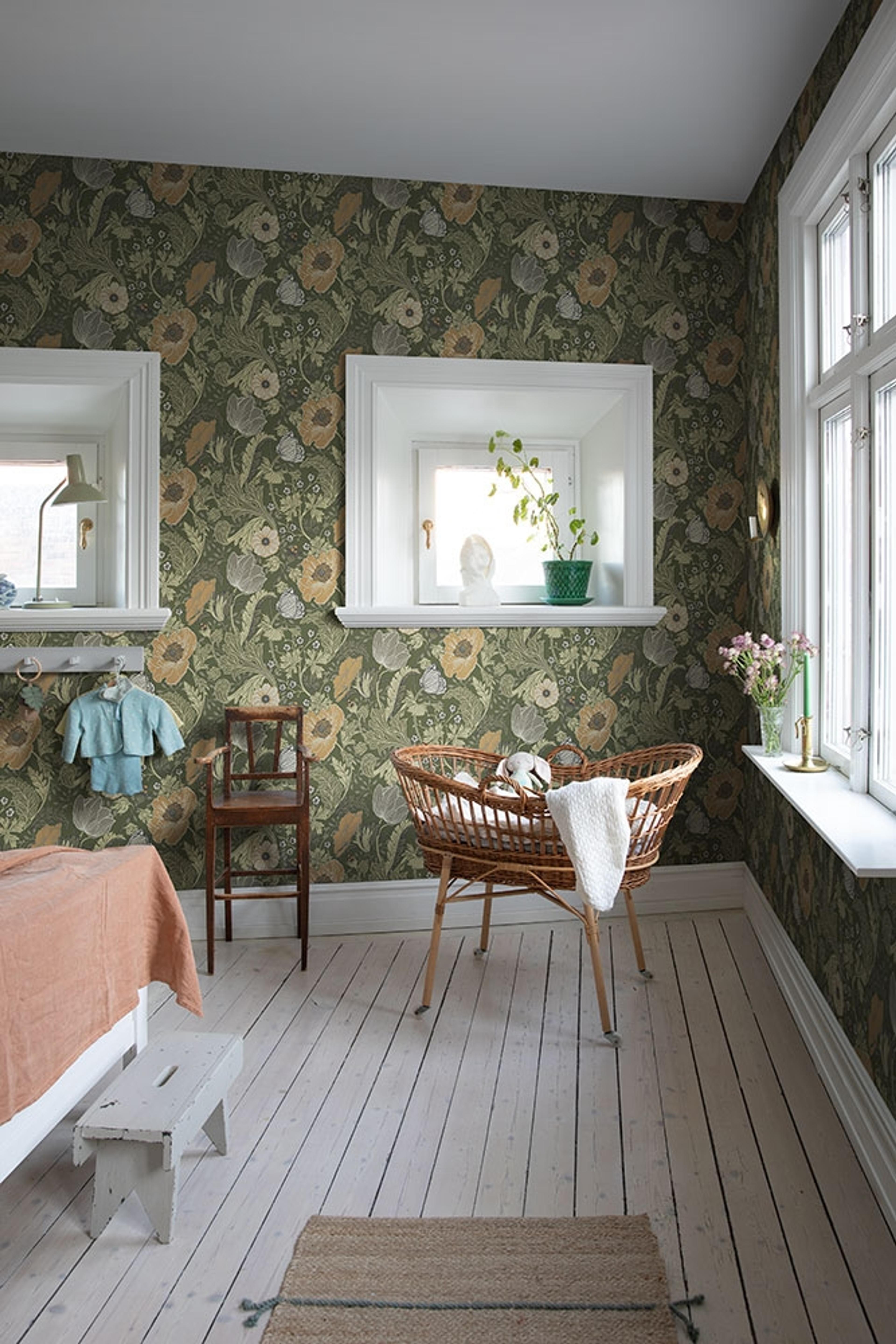 Anemone storblommig, grön tapet med blommigt mönster i grön. Från kollektionen Grönhaga. Nonwoven-material med förskjuten passning. Country-stil. Passar i barnrum.​​​​‌﻿‍﻿​‍​‍‌‍﻿﻿‌﻿​‍‌‍‍‌‌‍‌﻿‌‍‍‌‌‍﻿‍​‍​‍​﻿‍‍​‍​‍‌﻿​﻿‌‍​‌‌‍﻿‍‌‍‍‌‌﻿‌​‌﻿‍‌​‍﻿‍‌‍‍‌‌‍﻿﻿​‍​‍​‍﻿​​‍​‍‌‍‍​‌﻿​‍‌‍‌‌‌‍‌‍​‍​‍​﻿‍‍​‍​‍‌‍‍​‌﻿‌​‌﻿‌​‌﻿​​‌﻿​﻿​﻿‍‍​‍﻿﻿​‍﻿﻿‌﻿‌﻿‌﻿‌﻿‌﻿‌﻿​‍﻿‍‌‍​﻿‌‍﻿﻿‌‍﻿​‌‍﻿﻿‌﻿​‍‌‍​‌‌‍﻿‌‌‍​‌​‍﻿‍‌﻿​﻿‌‍‌‌​‍﻿﻿‌﻿​﻿‌﻿‌​‌﻿‌‌‌‍‌​‌‍‍‌‌‍﻿﻿​‍﻿﻿‌‍‍‌‌‍﻿‍‌﻿‌​‌‍‌‌‌‍﻿‍‌﻿‌​​‍﻿﻿‌‍‌‌‌‍‌​‌‍‍‌‌﻿‌​​‍﻿﻿‌‍﻿‌‌‍﻿﻿‌‍‌​‌‍‌‌​﻿﻿‌‌﻿​​‌﻿​‍‌‍‌‌‌﻿​﻿‌‍‌‌‌‍﻿‍‌﻿‌​‌‍​‌‌﻿‌​‌‍‍‌‌‍﻿﻿‌‍﻿‍​﻿‍﻿‌‍‍‌‌‍‌​​﻿﻿‌‌‍‍‌‌‍﻿‌‌‍​‌‌‍‌﻿‌‍‌‌​‍﻿‌‌‍​‍‌‍‌‍​﻿‍​‌‍​‌‌‍‌‍​﻿‍‌​﻿‍​​﻿‌​​﻿‍​​﻿​‍‌‍​‍​﻿‍​‌‍‌‍​﻿​​‌‍‌‍​﻿‍‌​﻿‌﻿‌‍‌​​﻿‌​​﻿‌​​﻿​​​﻿‌‍​﻿‍​​﻿‍‌‌‍​﻿​﻿‌​​﻿‍​‌‍​﻿‌‍​‍​﻿‍‌​﻿​‌‌‍‌‍​﻿​​‌‍​‍‌‍​‌‌‍‌​​﻿‌﻿‌‍‌‍‌‍‌​​﻿‌‌​‍﻿‌​﻿‌‍​﻿‌‍​﻿‌﻿‌﻿‍​​﻿​‌​﻿​​​﻿​​​﻿​​​‍﻿‌‌‍‍‍‌﻿​​‌‍‌﻿​﻿‍﻿‌﻿‌​‌﻿‍‌‌﻿​​‌‍‌‌​﻿﻿‌‌﻿​﻿‌‍​‌‌‍﻿‍‌‍‍‌‌﻿‌​‌﻿‍‌​‍﻿‍‌‍‍‌‌‍﻿‌‌‍​‌‌‍‌﻿‌‍‌‌‌​​‌‌﻿​﻿‌﻿​﻿‌‍‌‌‌﻿‌​​﻿‍﻿‌﻿​​‌‍​‌‌﻿‌​‌‍‍​​﻿﻿‌‌‍​‌‌‍﻿​‌﻿‌​‌‌‌​‌‍‌‌‌﻿‍​‌﻿‌​​﻿﻿﻿‌‍​‍‌‍​‌‌﻿​﻿‌‍‌‌‌‌‌‌‌﻿​‍‌‍﻿​​﻿﻿‌‌‍‍​‌﻿‌​‌﻿‌​‌﻿​​‌﻿​﻿​‍‌‌​﻿​﻿‌​​‌​‍‌‌​﻿​‍‌​‌‍​‍‌‌​﻿​‍‌​‌‍‌﻿‌﻿‌﻿‌﻿‌﻿‌﻿​‍﻿‍‌‍​﻿‌‍﻿﻿‌‍﻿​‌‍﻿﻿‌﻿​‍‌‍​‌‌‍﻿‌‌‍​‌​‍﻿‍‌﻿​﻿‌‍‌‌​‍‌‌​﻿​‍‌​‌‍‌﻿​﻿‌﻿‌​‌﻿‌‌‌‍‌​‌‍‍‌‌‍﻿﻿​‍‌‍‌‍‍‌‌‍‌​​﻿﻿‌‌‍‍‌‌‍﻿‌‌‍​‌‌‍‌﻿‌‍‌‌​‍﻿‌‌‍​‍‌‍‌‍​﻿‍​‌‍​‌‌‍‌‍​﻿‍‌​﻿‍​​﻿‌​​﻿‍​​﻿​‍‌‍​‍​﻿‍​‌‍‌‍​﻿​​‌‍‌‍​﻿‍‌​﻿‌﻿‌‍‌​​﻿‌​​﻿‌​​﻿​​​﻿‌‍​﻿‍​​﻿‍‌‌‍​﻿​﻿‌​​﻿‍​‌‍​﻿‌‍​‍​﻿‍‌​﻿​‌‌‍‌‍​﻿​​‌‍​‍‌‍​‌‌‍‌​​﻿‌﻿‌‍‌‍‌‍‌​​﻿‌‌​‍﻿‌​﻿‌‍​﻿‌‍​﻿‌﻿‌﻿‍​​﻿​‌​﻿​​​﻿​​​﻿​​​‍﻿‌‌‍‍‍‌﻿​​‌‍‌﻿​‍‌‍‌﻿‌​‌﻿‍‌‌﻿​​‌‍‌‌​﻿﻿‌‌﻿​﻿‌‍​‌‌‍﻿‍‌‍‍‌‌﻿‌​‌﻿‍‌​‍﻿‍‌‍‍‌‌‍﻿‌‌‍​‌‌‍‌﻿‌‍‌‌‌​​‌‌﻿​﻿‌﻿​﻿‌‍‌‌‌﻿‌​​‍‌‍‌﻿​​‌‍​‌‌﻿‌​‌‍‍​​﻿﻿‌‌‍​‌‌‍﻿​‌﻿‌​‌‌‌​‌‍‌‌‌﻿‍​‌﻿‌​​‍‌‍‌﻿​​‌‍‌‌‌﻿​‍‌﻿​﻿‌﻿​​‌‍‌‌‌‍​﻿‌﻿‌​‌‍‍‌‌﻿‌‍‌‍‌‌​﻿﻿‌‌﻿​​‌﻿‌‌‌‍​‍‌‍﻿​‌‍‍‌‌﻿​﻿‌‍‍​‌‍‌‌‌‍‌​​‍​‍‌﻿﻿‌