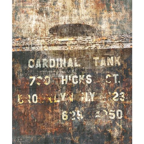 Industri 2 - Väggmotiv marininspirerad, gråbrun tapet med nautiskt mönster i grå. Från kollektionen Industri 2. Nonwoven-material. Passar i tonårsrum och arbetsrum.