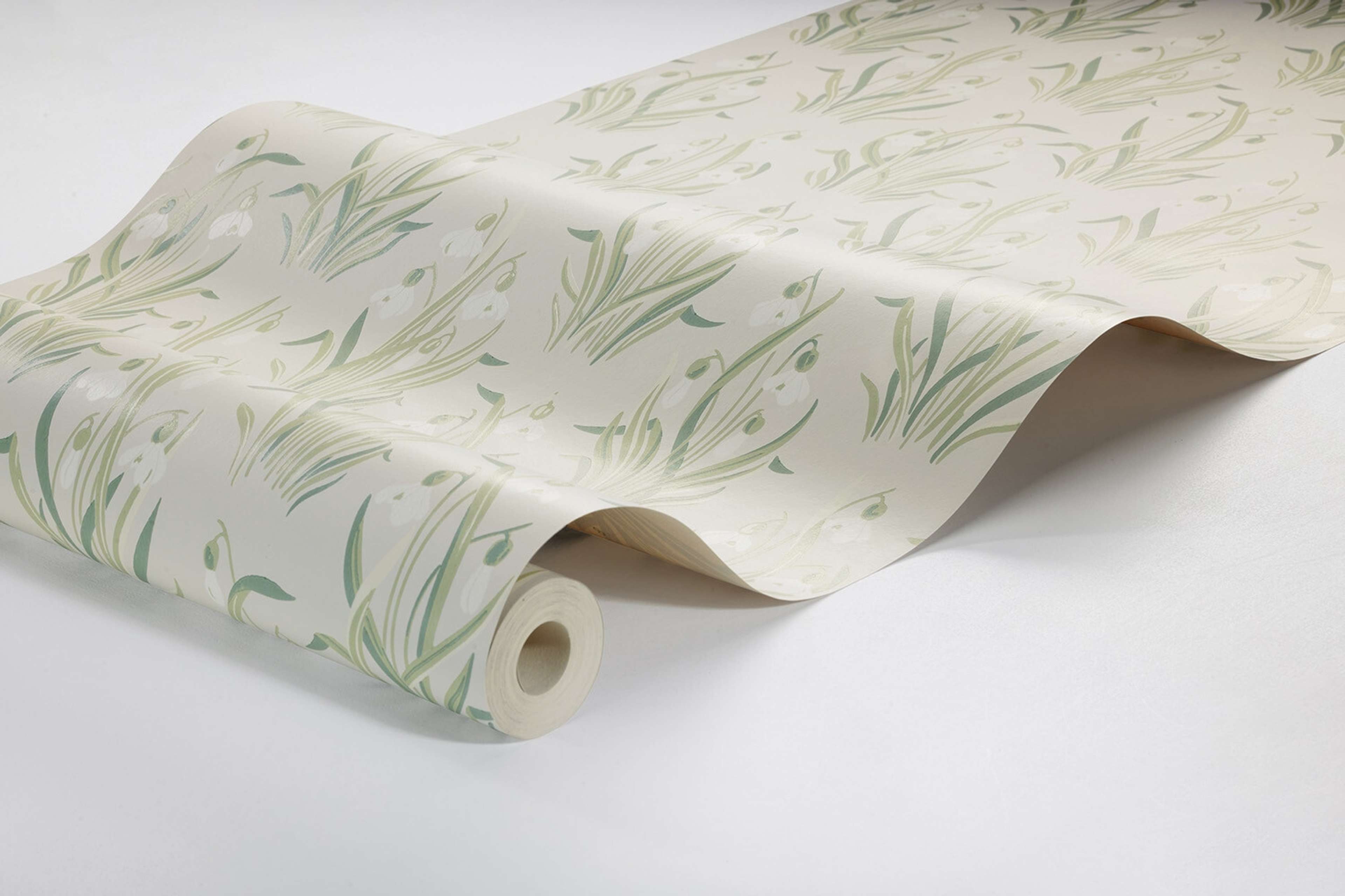Snödroppe tapet med botaniskt, blommigt mönster i grå. Från kollektionen New Heritage. Nonwoven-material med rak passning.​​​​‌﻿‍﻿​‍​‍‌‍﻿﻿‌﻿​‍‌‍‍‌‌‍‌﻿‌‍‍‌‌‍﻿‍​‍​‍​﻿‍‍​‍​‍‌﻿​﻿‌‍​‌‌‍﻿‍‌‍‍‌‌﻿‌​‌﻿‍‌​‍﻿‍‌‍‍‌‌‍﻿﻿​‍​‍​‍﻿​​‍​‍‌‍‍​‌﻿​‍‌‍‌‌‌‍‌‍​‍​‍​﻿‍‍​‍​‍‌‍‍​‌﻿‌​‌﻿‌​‌﻿​​‌﻿​﻿​﻿‍‍​‍﻿﻿​‍﻿﻿‌﻿‌﻿‌﻿‌﻿‌﻿‌﻿​‍﻿‍‌‍​﻿‌‍﻿﻿‌‍﻿​‌‍﻿﻿‌﻿​‍‌‍​‌‌‍﻿‌‌‍​‌​‍﻿‍‌﻿​﻿‌‍‌‌​‍﻿﻿‌﻿​﻿‌﻿‌​‌﻿‌‌‌‍‌​‌‍‍‌‌‍﻿﻿​‍﻿﻿‌‍‍‌‌‍﻿‍‌﻿‌​‌‍‌‌‌‍﻿‍‌﻿‌​​‍﻿﻿‌‍‌‌‌‍‌​‌‍‍‌‌﻿‌​​‍﻿﻿‌‍﻿‌‌‍﻿﻿‌‍‌​‌‍‌‌​﻿﻿‌‌﻿​​‌﻿​‍‌‍‌‌‌﻿​﻿‌‍‌‌‌‍﻿‍‌﻿‌​‌‍​‌‌﻿‌​‌‍‍‌‌‍﻿﻿‌‍﻿‍​﻿‍﻿‌‍‍‌‌‍‌​​﻿﻿‌‌‍‍‌‌‍﻿‌‌‍​‌‌‍‌﻿‌‍‌‌​‍﻿‌‌‍‌​​﻿‍‌​﻿‌‌​﻿‌​​﻿‌﻿​﻿‌﻿​﻿​‌​﻿​﻿​﻿​‌‌‍​‌‌‍​﻿‌‍​﻿‌‍​﻿‌‍‌​‌‍‌​​﻿​‌​﻿‌‍​﻿​‍‌‍‌​​﻿‍‌​﻿​﻿‌‍​‍​﻿‌‌​﻿‍​‌‍​‌‌‍‌‌‌‍‌‌​﻿‍‌​﻿‌‍​﻿​​​﻿​‍​﻿​﻿​﻿‌‍​﻿‍‌‌‍‌‌​﻿​​​﻿‌​‌‍‌​​﻿‌​​﻿‌﻿​‍﻿‌​﻿​‌​﻿‌‌​﻿​​​﻿​​‌﻿‍​​﻿​‌​﻿​​​﻿​​​﻿​​​‍﻿‌‌‍‍‍‌﻿​​‌‍‌﻿​﻿‍﻿‌﻿‌​‌﻿‍‌‌﻿​​‌‍‌‌​﻿﻿‌‌﻿​﻿‌‍​‌‌‍﻿‍‌‍‍‌‌﻿‌​‌﻿‍‌​‍﻿‍‌‍‍‌‌‍﻿‌‌‍​‌‌‍‌﻿‌‍‌‌‌​​‌‌﻿​﻿‌﻿​﻿‌‍‌‌‌﻿‌​​﻿‍﻿‌﻿​​‌‍​‌‌﻿‌​‌‍‍​​﻿﻿‌‌‍​‌‌‍﻿​‌﻿‌​‌‌‌​‌‍‌‌‌﻿‍​‌﻿‌​​﻿﻿﻿‌‍​‍‌‍​‌‌﻿​﻿‌‍‌‌‌‌‌‌‌﻿​‍‌‍﻿​​﻿﻿‌‌‍‍​‌﻿‌​‌﻿‌​‌﻿​​‌﻿​﻿​‍‌‌​﻿​﻿‌​​‌​‍‌‌​﻿​‍‌​‌‍​‍‌‌​﻿​‍‌​‌‍‌﻿‌﻿‌﻿‌﻿‌﻿‌﻿​‍﻿‍‌‍​﻿‌‍﻿﻿‌‍﻿​‌‍﻿﻿‌﻿​‍‌‍​‌‌‍﻿‌‌‍​‌​‍﻿‍‌﻿​﻿‌‍‌‌​‍‌‌​﻿​‍‌​‌‍‌﻿​﻿‌﻿‌​‌﻿‌‌‌‍‌​‌‍‍‌‌‍﻿﻿​‍‌‍‌‍‍‌‌‍‌​​﻿﻿‌‌‍‍‌‌‍﻿‌‌‍​‌‌‍‌﻿‌‍‌‌​‍﻿‌‌‍‌​​﻿‍‌​﻿‌‌​﻿‌​​﻿‌﻿​﻿‌﻿​﻿​‌​﻿​﻿​﻿​‌‌‍​‌‌‍​﻿‌‍​﻿‌‍​﻿‌‍‌​‌‍‌​​﻿​‌​﻿‌‍​﻿​‍‌‍‌​​﻿‍‌​﻿​﻿‌‍​‍​﻿‌‌​﻿‍​‌‍​‌‌‍‌‌‌‍‌‌​﻿‍‌​﻿‌‍​﻿​​​﻿​‍​﻿​﻿​﻿‌‍​﻿‍‌‌‍‌‌​﻿​​​﻿‌​‌‍‌​​﻿‌​​﻿‌﻿​‍﻿‌​﻿​‌​﻿‌‌​﻿​​​﻿​​‌﻿‍​​﻿​‌​﻿​​​﻿​​​﻿​​​‍﻿‌‌‍‍‍‌﻿​​‌‍‌﻿​‍‌‍‌﻿‌​‌﻿‍‌‌﻿​​‌‍‌‌​﻿﻿‌‌﻿​﻿‌‍​‌‌‍﻿‍‌‍‍‌‌﻿‌​‌﻿‍‌​‍﻿‍‌‍‍‌‌‍﻿‌‌‍​‌‌‍‌﻿‌‍‌‌‌​​‌‌﻿​﻿‌﻿​﻿‌‍‌‌‌﻿‌​​‍‌‍‌﻿​​‌‍​‌‌﻿‌​‌‍‍​​﻿﻿‌‌‍​‌‌‍﻿​‌﻿‌​‌‌‌​‌‍‌‌‌﻿‍​‌﻿‌​​‍‌‍‌﻿​​‌‍‌‌‌﻿​‍‌﻿​﻿‌﻿​​‌‍‌‌‌‍​﻿‌﻿‌​‌‍‍‌‌﻿‌‍‌‍‌‌​﻿﻿‌‌﻿​​‌﻿‌‌‌‍​‍‌‍﻿​‌‍‍‌‌﻿​﻿‌‍‍​‌‍‌‌‌‍‌​​‍​‍‌﻿﻿‌