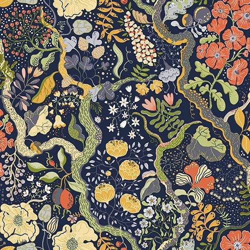 Ann stormönstrad tapet, blå botten tapet med blommigt mönster i blå. Från kollektionen Lina 2. Nonwoven-material med förskjuten passning.