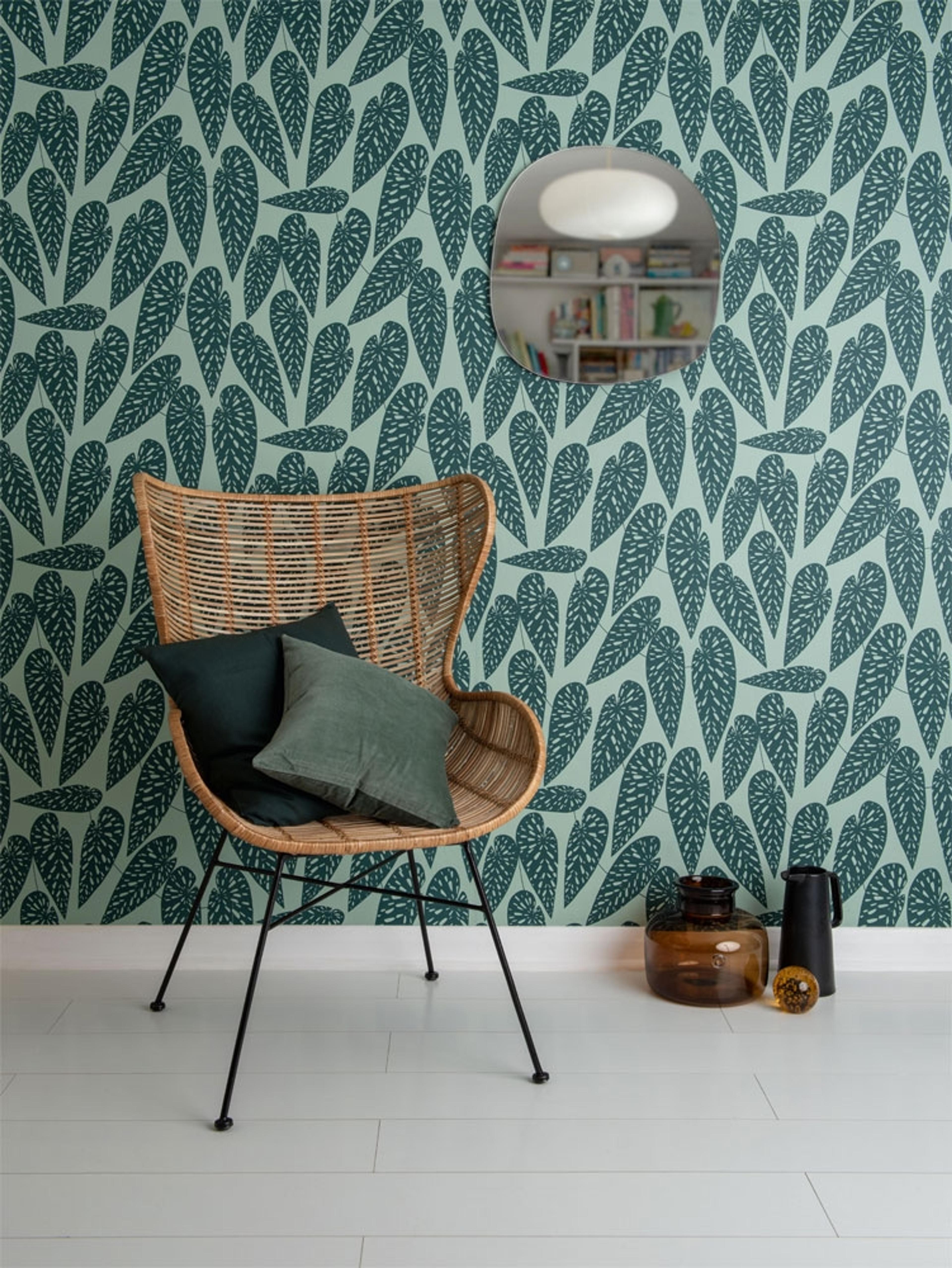 Jungle tapet från Midbec med botaniskt mönster i grön. Från kollektionen Seven Sisters. Nonwoven-material med förskjuten passning.​​​​‌﻿‍﻿​‍​‍‌‍﻿﻿‌﻿​‍‌‍‍‌‌‍‌﻿‌‍‍‌‌‍﻿‍​‍​‍​﻿‍‍​‍​‍‌﻿​﻿‌‍​‌‌‍﻿‍‌‍‍‌‌﻿‌​‌﻿‍‌​‍﻿‍‌‍‍‌‌‍﻿﻿​‍​‍​‍﻿​​‍​‍‌‍‍​‌﻿​‍‌‍‌‌‌‍‌‍​‍​‍​﻿‍‍​‍​‍‌‍‍​‌﻿‌​‌﻿‌​‌﻿​​‌﻿​﻿​﻿‍‍​‍﻿﻿​‍﻿﻿‌﻿‌﻿‌﻿‌﻿‌﻿‌﻿​‍﻿‍‌‍​﻿‌‍﻿﻿‌‍﻿​‌‍﻿﻿‌﻿​‍‌‍​‌‌‍﻿‌‌‍​‌​‍﻿‍‌﻿​﻿‌‍‌‌​‍﻿﻿‌﻿​﻿‌﻿‌​‌﻿‌‌‌‍‌​‌‍‍‌‌‍﻿﻿​‍﻿﻿‌‍‍‌‌‍﻿‍‌﻿‌​‌‍‌‌‌‍﻿‍‌﻿‌​​‍﻿﻿‌‍‌‌‌‍‌​‌‍‍‌‌﻿‌​​‍﻿﻿‌‍﻿‌‌‍﻿﻿‌‍‌​‌‍‌‌​﻿﻿‌‌﻿​​‌﻿​‍‌‍‌‌‌﻿​﻿‌‍‌‌‌‍﻿‍‌﻿‌​‌‍​‌‌﻿‌​‌‍‍‌‌‍﻿﻿‌‍﻿‍​﻿‍﻿‌‍‍‌‌‍‌​​﻿﻿‌‌‍‍‌‌‍﻿‌‌‍​‌‌‍‌﻿‌‍‌‌​‍﻿‌‌‍‌‍​﻿​​​﻿​​‌‍‌‌​﻿​​‌‍‌‌​﻿​‌‌‍‌‍​﻿​﻿‌‍​﻿‌‍​﻿‌‍‌‍​﻿‍‌​﻿‌​‌‍‌​‌‍‌​​﻿​‍​﻿​﻿​﻿‌﻿​﻿‌​‌‍‌‍​﻿​﻿‌‍‌‍‌‍‌‍‌‍‌‌‌‍​﻿‌‍‌‌‌‍‌‍​﻿‌‌​﻿‌‌​﻿‌‍​﻿‌‌‌‍​‌​﻿​‍​﻿‌‌​﻿‌​​﻿‍‌​﻿​​‌‍​﻿​﻿​﻿​‍﻿‌​﻿‌﻿​﻿‌‌​﻿​‌‌﻿‍​​﻿​‌​﻿​​​﻿​​​﻿​​​‍﻿‌‌‍‍‍‌﻿​​‌‍‌﻿​﻿‍﻿‌﻿‌​‌﻿‍‌‌﻿​​‌‍‌‌​﻿﻿‌‌﻿​﻿‌‍​‌‌‍﻿‍‌‍‍‌‌﻿‌​‌﻿‍‌​‍﻿‍‌‍‍‌‌‍﻿‌‌‍​‌‌‍‌﻿‌‍‌‌‌​​‌‌﻿​﻿‌﻿​﻿‌‍‌‌‌﻿‌​​﻿‍﻿‌﻿​​‌‍​‌‌﻿‌​‌‍‍​​﻿﻿‌‌‍​‌‌‍﻿​‌﻿‌​‌‌‌​‌‍‌‌‌﻿‍​‌﻿‌​​﻿﻿﻿‌‍​‍‌‍​‌‌﻿​﻿‌‍‌‌‌‌‌‌‌﻿​‍‌‍﻿​​﻿﻿‌‌‍‍​‌﻿‌​‌﻿‌​‌﻿​​‌﻿​﻿​‍‌‌​﻿​﻿‌​​‌​‍‌‌​﻿​‍‌​‌‍​‍‌‌​﻿​‍‌​‌‍‌﻿‌﻿‌﻿‌﻿‌﻿‌﻿​‍﻿‍‌‍​﻿‌‍﻿﻿‌‍﻿​‌‍﻿﻿‌﻿​‍‌‍​‌‌‍﻿‌‌‍​‌​‍﻿‍‌﻿​﻿‌‍‌‌​‍‌‌​﻿​‍‌​‌‍‌﻿​﻿‌﻿‌​‌﻿‌‌‌‍‌​‌‍‍‌‌‍﻿﻿​‍‌‍‌‍‍‌‌‍‌​​﻿﻿‌‌‍‍‌‌‍﻿‌‌‍​‌‌‍‌﻿‌‍‌‌​‍﻿‌‌‍‌‍​﻿​​​﻿​​‌‍‌‌​﻿​​‌‍‌‌​﻿​‌‌‍‌‍​﻿​﻿‌‍​﻿‌‍​﻿‌‍‌‍​﻿‍‌​﻿‌​‌‍‌​‌‍‌​​﻿​‍​﻿​﻿​﻿‌﻿​﻿‌​‌‍‌‍​﻿​﻿‌‍‌‍‌‍‌‍‌‍‌‌‌‍​﻿‌‍‌‌‌‍‌‍​﻿‌‌​﻿‌‌​﻿‌‍​﻿‌‌‌‍​‌​﻿​‍​﻿‌‌​﻿‌​​﻿‍‌​﻿​​‌‍​﻿​﻿​﻿​‍﻿‌​﻿‌﻿​﻿‌‌​﻿​‌‌﻿‍​​﻿​‌​﻿​​​﻿​​​﻿​​​‍﻿‌‌‍‍‍‌﻿​​‌‍‌﻿​‍‌‍‌﻿‌​‌﻿‍‌‌﻿​​‌‍‌‌​﻿﻿‌‌﻿​﻿‌‍​‌‌‍﻿‍‌‍‍‌‌﻿‌​‌﻿‍‌​‍﻿‍‌‍‍‌‌‍﻿‌‌‍​‌‌‍‌﻿‌‍‌‌‌​​‌‌﻿​﻿‌﻿​﻿‌‍‌‌‌﻿‌​​‍‌‍‌﻿​​‌‍​‌‌﻿‌​‌‍‍​​﻿﻿‌‌‍​‌‌‍﻿​‌﻿‌​‌‌‌​‌‍‌‌‌﻿‍​‌﻿‌​​‍‌‍‌﻿​​‌‍‌‌‌﻿​‍‌﻿​﻿‌﻿​​‌‍‌‌‌‍​﻿‌﻿‌​‌‍‍‌‌﻿‌‍‌‍‌‌​﻿﻿‌‌﻿​​‌﻿‌‌‌‍​‍‌‍﻿​‌‍‍‌‌﻿​﻿‌‍‍​‌‍‌‌‌‍‌​​‍​‍‌﻿﻿‌