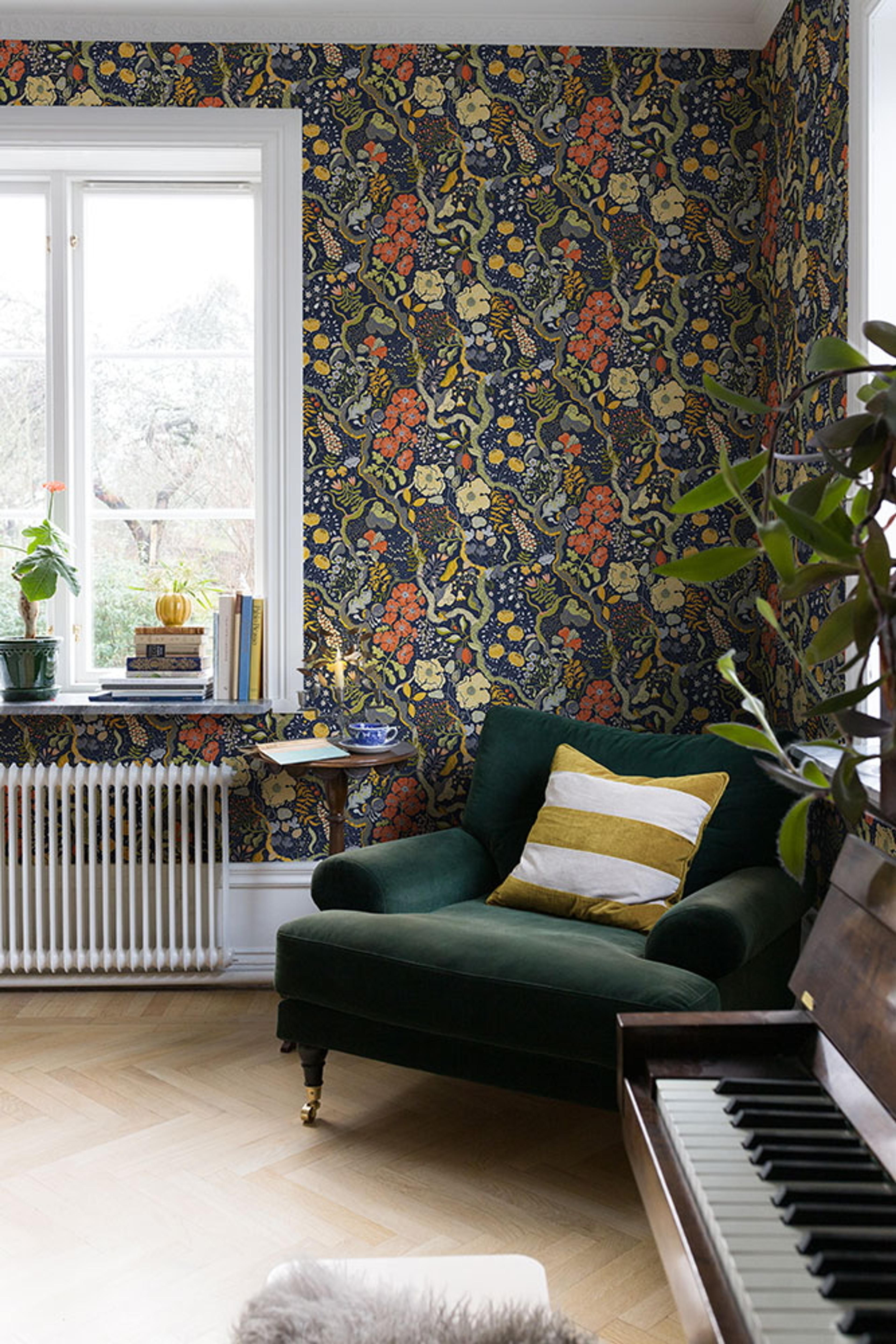 Ann stormönstrad tapet, blå botten tapet med blommigt mönster i blå. Från kollektionen Lina 2. Nonwoven-material med förskjuten passning.​​​​‌﻿‍﻿​‍​‍‌‍﻿﻿‌﻿​‍‌‍‍‌‌‍‌﻿‌‍‍‌‌‍﻿‍​‍​‍​﻿‍‍​‍​‍‌﻿​﻿‌‍​‌‌‍﻿‍‌‍‍‌‌﻿‌​‌﻿‍‌​‍﻿‍‌‍‍‌‌‍﻿﻿​‍​‍​‍﻿​​‍​‍‌‍‍​‌﻿​‍‌‍‌‌‌‍‌‍​‍​‍​﻿‍‍​‍​‍‌‍‍​‌﻿‌​‌﻿‌​‌﻿​​‌﻿​﻿​﻿‍‍​‍﻿﻿​‍﻿﻿‌﻿‌﻿‌﻿‌﻿‌﻿‌﻿​‍﻿‍‌‍​﻿‌‍﻿﻿‌‍﻿​‌‍﻿﻿‌﻿​‍‌‍​‌‌‍﻿‌‌‍​‌​‍﻿‍‌﻿​﻿‌‍‌‌​‍﻿﻿‌﻿​﻿‌﻿‌​‌﻿‌‌‌‍‌​‌‍‍‌‌‍﻿﻿​‍﻿﻿‌‍‍‌‌‍﻿‍‌﻿‌​‌‍‌‌‌‍﻿‍‌﻿‌​​‍﻿﻿‌‍‌‌‌‍‌​‌‍‍‌‌﻿‌​​‍﻿﻿‌‍﻿‌‌‍﻿﻿‌‍‌​‌‍‌‌​﻿﻿‌‌﻿​​‌﻿​‍‌‍‌‌‌﻿​﻿‌‍‌‌‌‍﻿‍‌﻿‌​‌‍​‌‌﻿‌​‌‍‍‌‌‍﻿﻿‌‍﻿‍​﻿‍﻿‌‍‍‌‌‍‌​​﻿﻿‌‌‍‍‌‌‍﻿‌‌‍​‌‌‍‌﻿‌‍‌‌​‍﻿‌‌‍‌‍‌‍​‌​﻿‌‍‌‍​‍‌‍‌‍​﻿‌‍​﻿‌​‌‍​﻿​﻿​﻿​﻿​‌​﻿‌‌‌‍‌​​﻿​‍​﻿​‌​﻿‌‍​﻿‌‍‌‍​‌​﻿‌‍‌‍‌‍‌‍​‌​﻿‍​‌‍‌‌​﻿‍‌‌‍​﻿​﻿‌​​﻿‌​​﻿‌﻿​﻿​﻿​﻿​﻿‌‍​‍​﻿​‌​﻿‌﻿​﻿‌﻿‌‍‌‍​﻿​﻿‌‍​‍​﻿‍‌‌‍‌‍​﻿​‌​﻿​‌​‍﻿‌​﻿‌‍​﻿‌‍​﻿‌﻿‌﻿‍​​﻿​‌​﻿​​​﻿​​​﻿​​​‍﻿‌‌‍‍‍‌﻿​​‌‍‌﻿​﻿‍﻿‌﻿‌​‌﻿‍‌‌﻿​​‌‍‌‌​﻿﻿‌‌﻿​﻿‌‍​‌‌‍﻿‍‌‍‍‌‌﻿‌​‌﻿‍‌​‍﻿‍‌‍‍‌‌‍﻿‌‌‍​‌‌‍‌﻿‌‍‌‌‌​​‌‌﻿​﻿‌﻿​﻿‌‍‌‌‌﻿‌​​﻿‍﻿‌﻿​​‌‍​‌‌﻿‌​‌‍‍​​﻿﻿‌‌‍​‌‌‍﻿​‌﻿‌​‌‌‌​‌‍‌‌‌﻿‍​‌﻿‌​​﻿﻿﻿‌‍​‍‌‍​‌‌﻿​﻿‌‍‌‌‌‌‌‌‌﻿​‍‌‍﻿​​﻿﻿‌‌‍‍​‌﻿‌​‌﻿‌​‌﻿​​‌﻿​﻿​‍‌‌​﻿​﻿‌​​‌​‍‌‌​﻿​‍‌​‌‍​‍‌‌​﻿​‍‌​‌‍‌﻿‌﻿‌﻿‌﻿‌﻿‌﻿​‍﻿‍‌‍​﻿‌‍﻿﻿‌‍﻿​‌‍﻿﻿‌﻿​‍‌‍​‌‌‍﻿‌‌‍​‌​‍﻿‍‌﻿​﻿‌‍‌‌​‍‌‌​﻿​‍‌​‌‍‌﻿​﻿‌﻿‌​‌﻿‌‌‌‍‌​‌‍‍‌‌‍﻿﻿​‍‌‍‌‍‍‌‌‍‌​​﻿﻿‌‌‍‍‌‌‍﻿‌‌‍​‌‌‍‌﻿‌‍‌‌​‍﻿‌‌‍‌‍‌‍​‌​﻿‌‍‌‍​‍‌‍‌‍​﻿‌‍​﻿‌​‌‍​﻿​﻿​﻿​﻿​‌​﻿‌‌‌‍‌​​﻿​‍​﻿​‌​﻿‌‍​﻿‌‍‌‍​‌​﻿‌‍‌‍‌‍‌‍​‌​﻿‍​‌‍‌‌​﻿‍‌‌‍​﻿​﻿‌​​﻿‌​​﻿‌﻿​﻿​﻿​﻿​﻿‌‍​‍​﻿​‌​﻿‌﻿​﻿‌﻿‌‍‌‍​﻿​﻿‌‍​‍​﻿‍‌‌‍‌‍​﻿​‌​﻿​‌​‍﻿‌​﻿‌‍​﻿‌‍​﻿‌﻿‌﻿‍​​﻿​‌​﻿​​​﻿​​​﻿​​​‍﻿‌‌‍‍‍‌﻿​​‌‍‌﻿​‍‌‍‌﻿‌​‌﻿‍‌‌﻿​​‌‍‌‌​﻿﻿‌‌﻿​﻿‌‍​‌‌‍﻿‍‌‍‍‌‌﻿‌​‌﻿‍‌​‍﻿‍‌‍‍‌‌‍﻿‌‌‍​‌‌‍‌﻿‌‍‌‌‌​​‌‌﻿​﻿‌﻿​﻿‌‍‌‌‌﻿‌​​‍‌‍‌﻿​​‌‍​‌‌﻿‌​‌‍‍​​﻿﻿‌‌‍​‌‌‍﻿​‌﻿‌​‌‌‌​‌‍‌‌‌﻿‍​‌﻿‌​​‍‌‍‌﻿​​‌‍‌‌‌﻿​‍‌﻿​﻿‌﻿​​‌‍‌‌‌‍​﻿‌﻿‌​‌‍‍‌‌﻿‌‍‌‍‌‌​﻿﻿‌‌﻿​​‌﻿‌‌‌‍​‍‌‍﻿​‌‍‍‌‌﻿​﻿‌‍‍​‌‍‌‌‌‍‌​​‍​‍‌﻿﻿‌