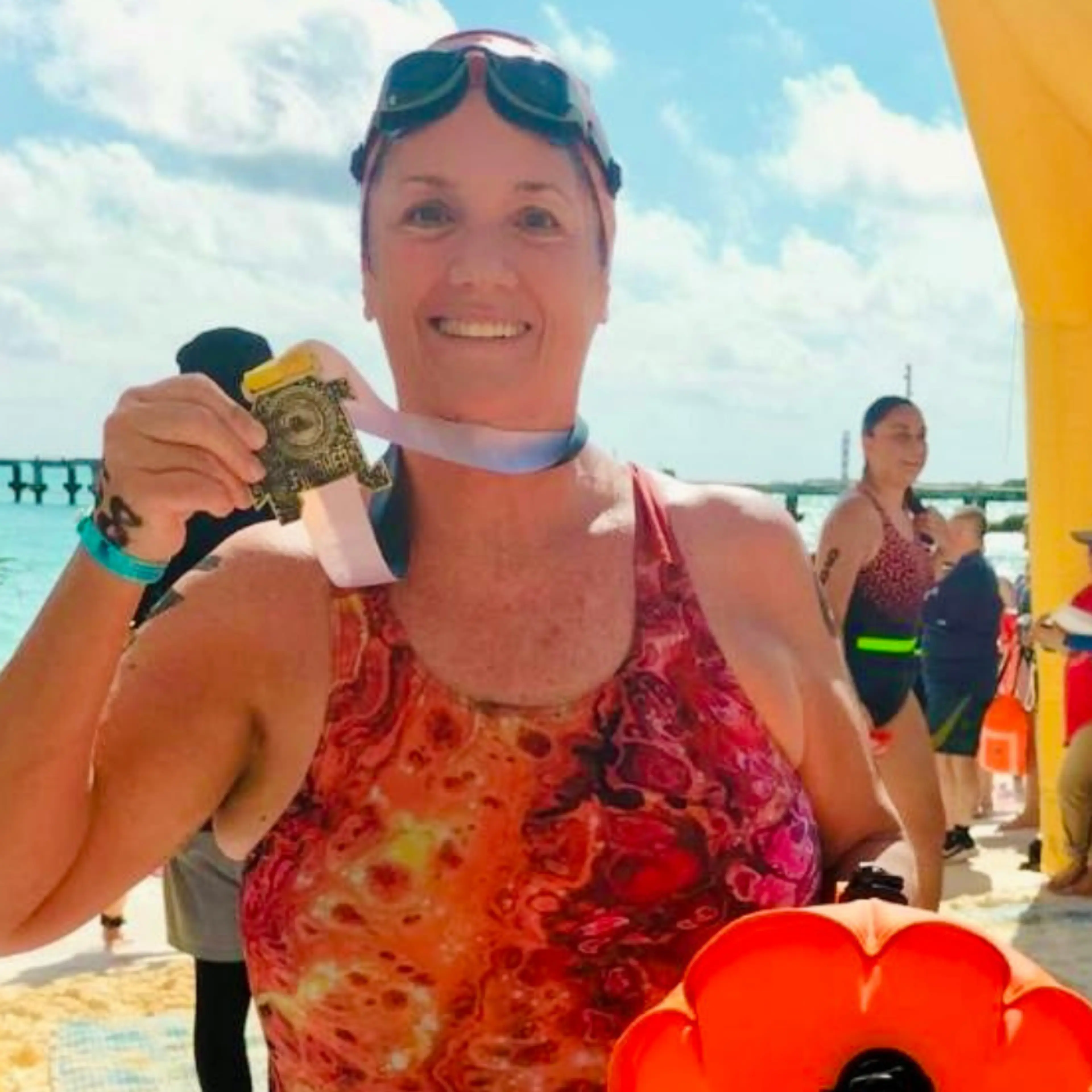 Natación, el ejercicio que los mayores de 60 deben hacer para cuidar su salud