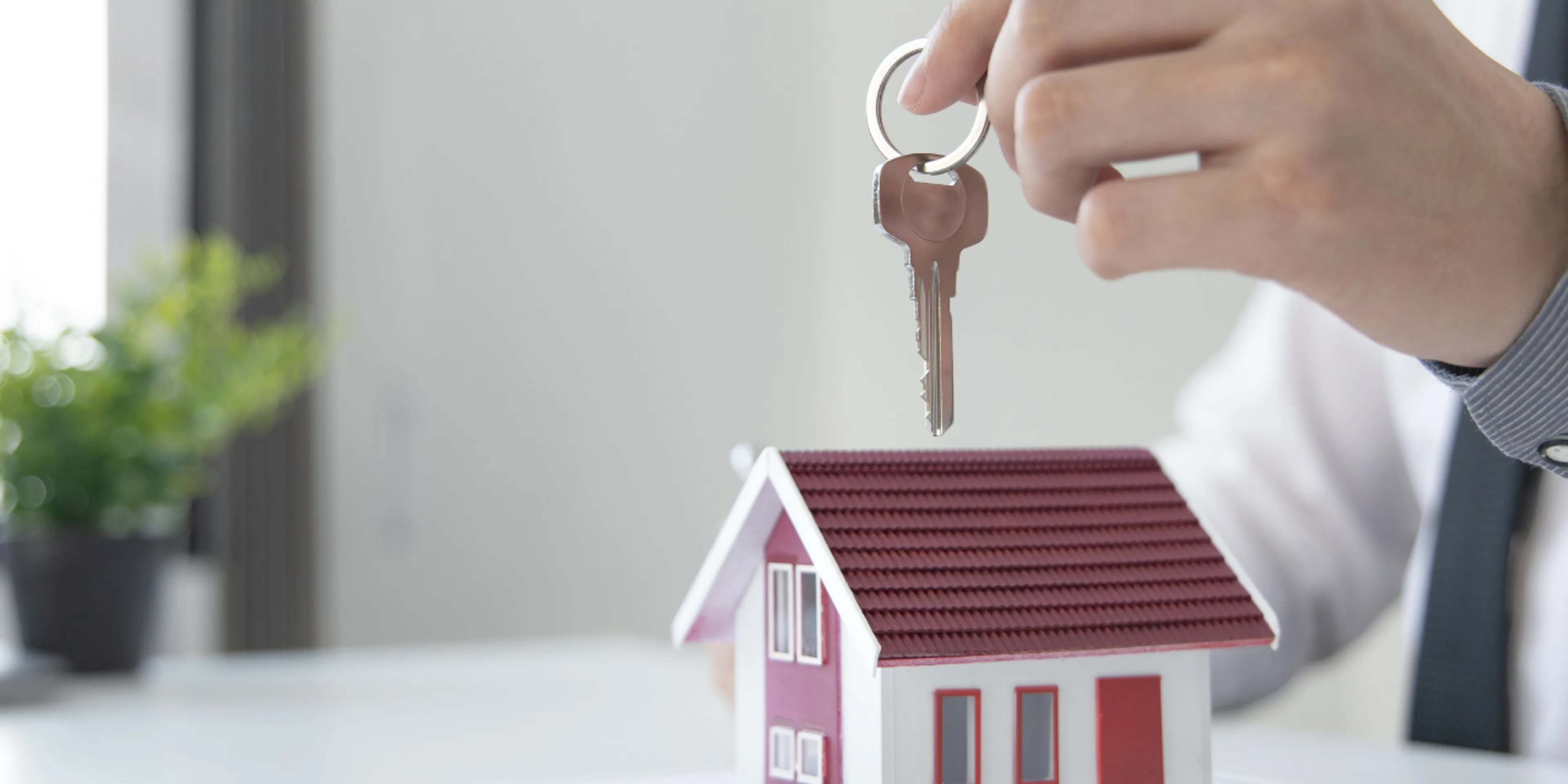 ¿Qué impuestos debo pagar al comprar una casa en CDMX?