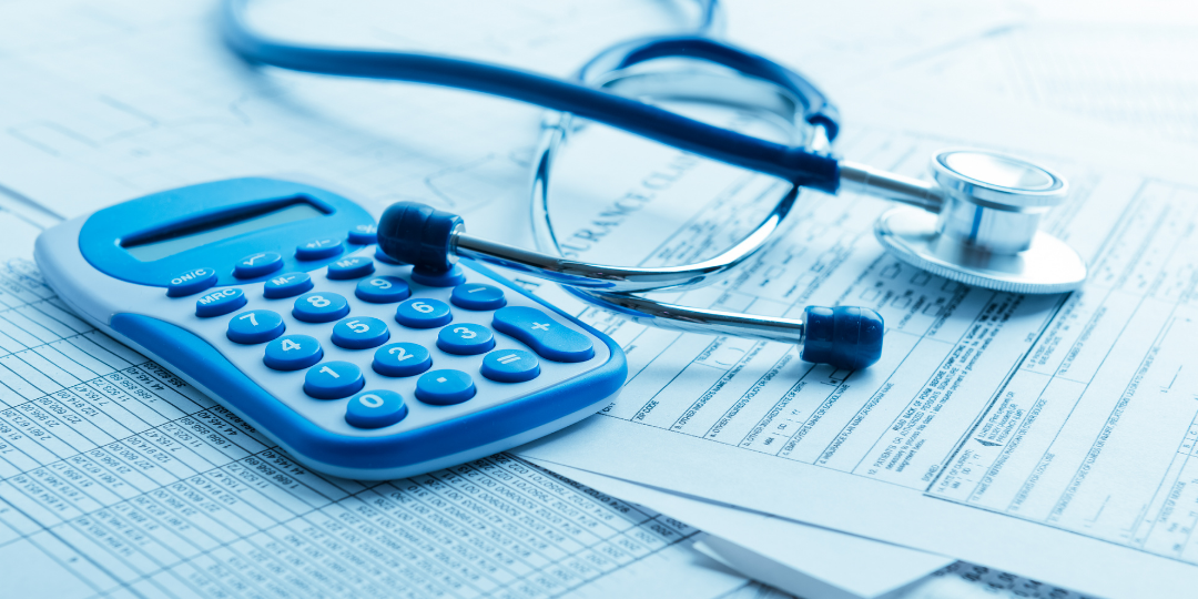 ¿Por qué hay gente que paga menos por su seguro médico?