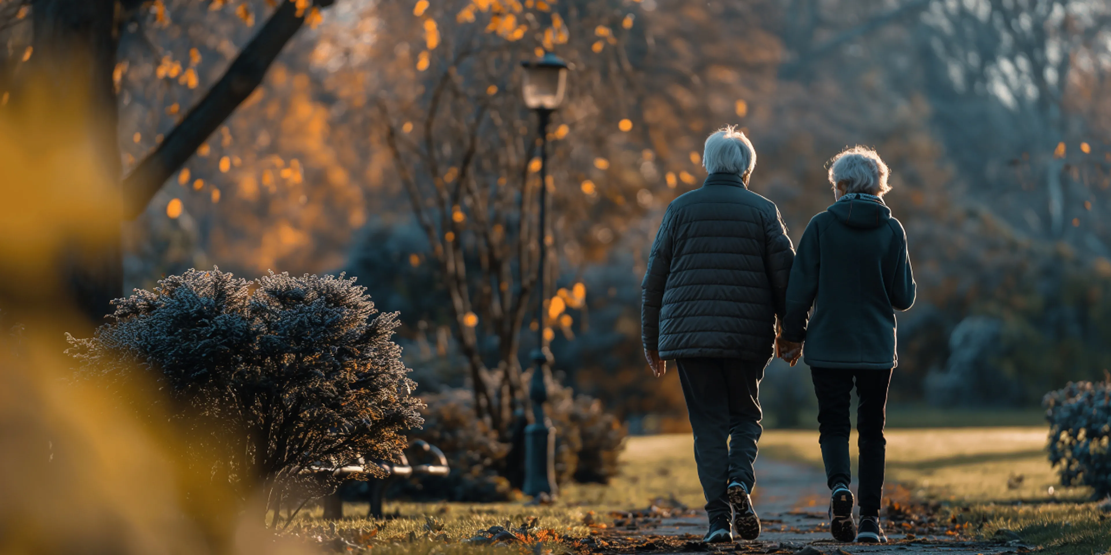 Los 5 arrepentimientos más comunes en personas de 80 y más