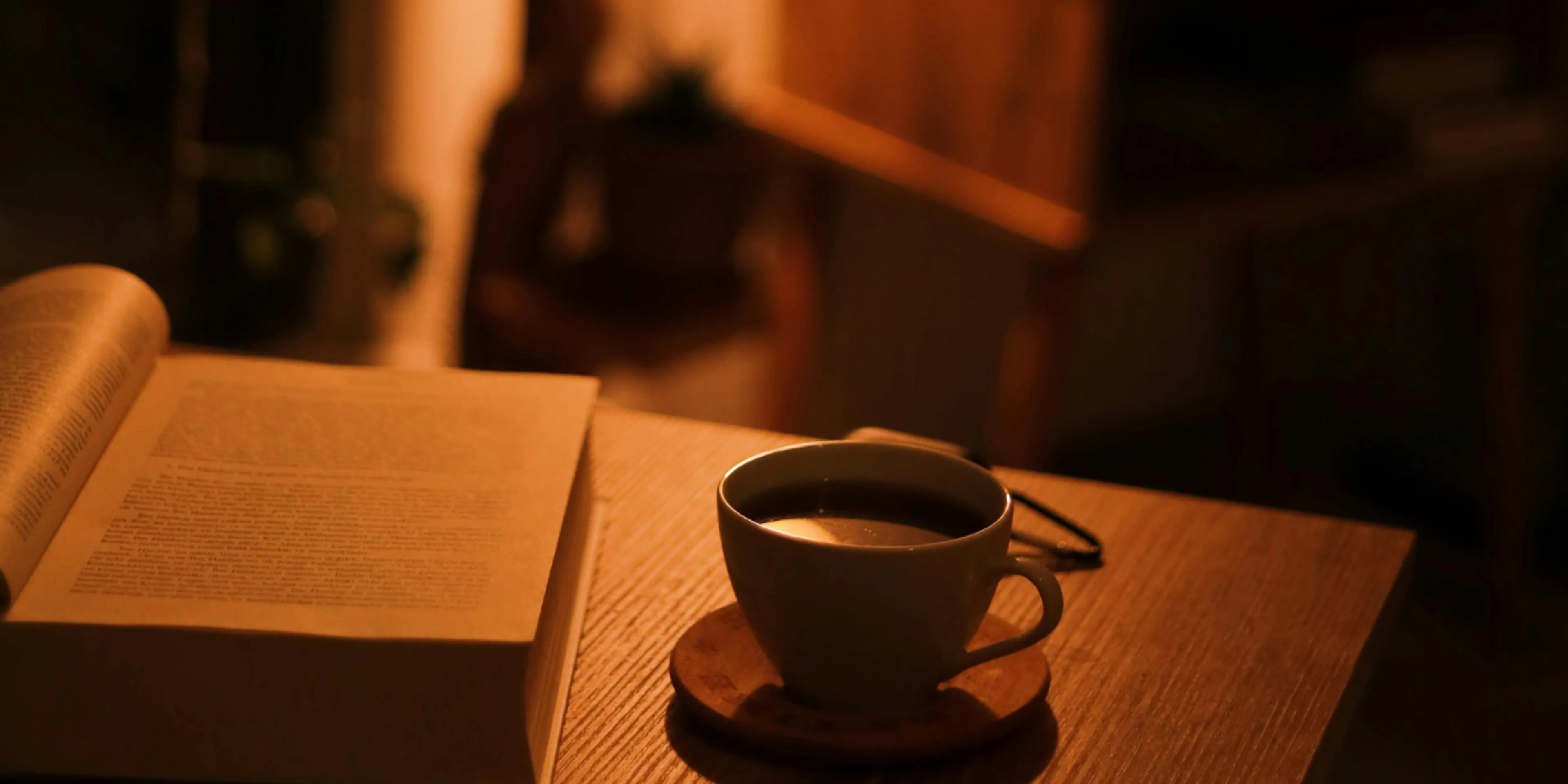 Café y libro