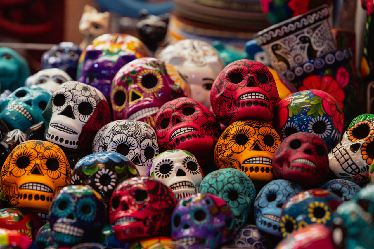 calaveras de colores