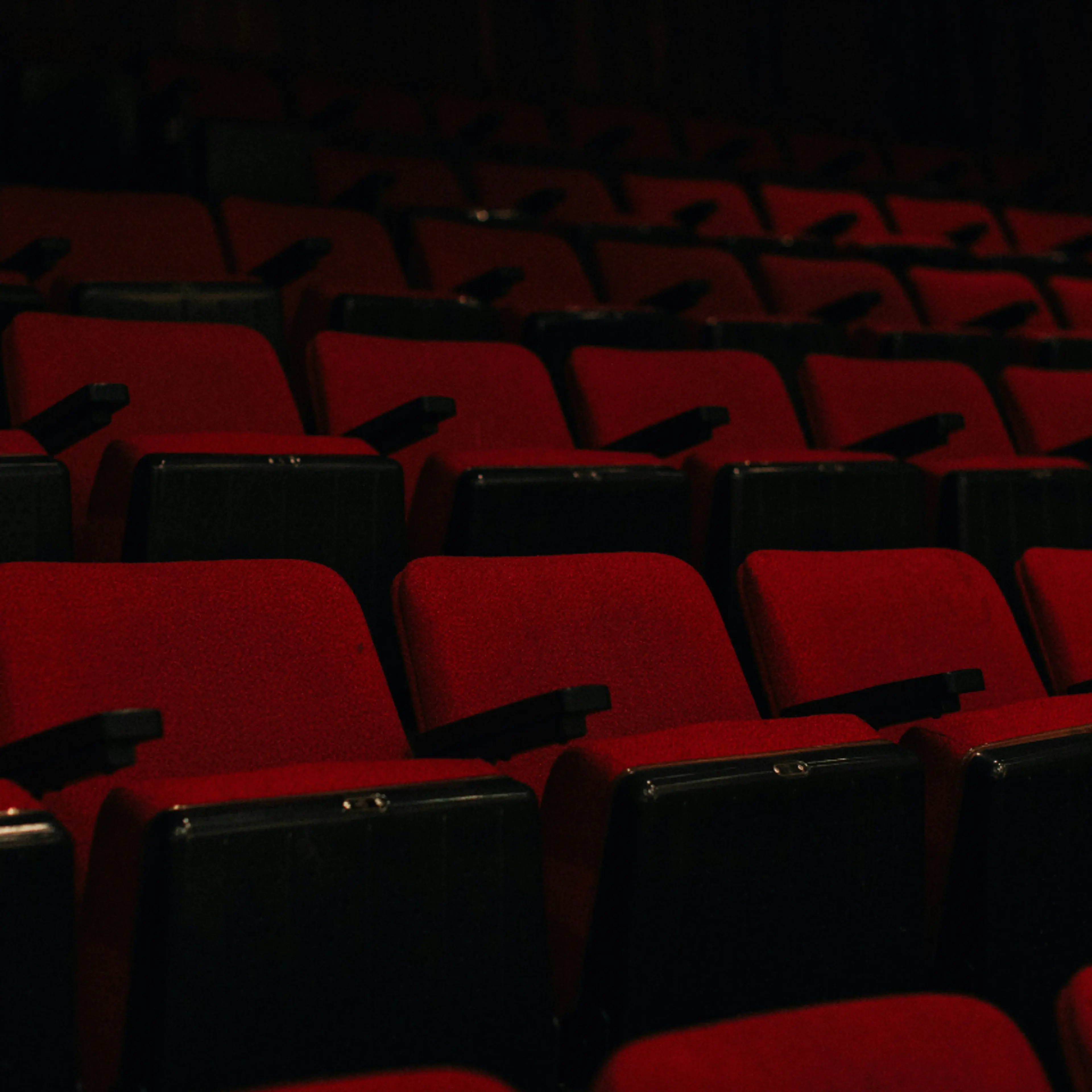 Butacas de cine rojas