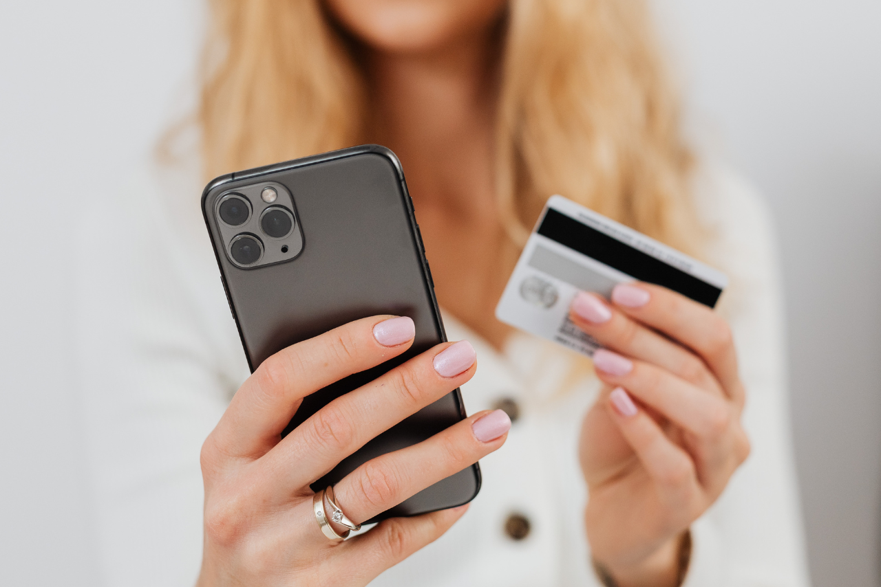 Cómo el control del dinero influye en la salud mental