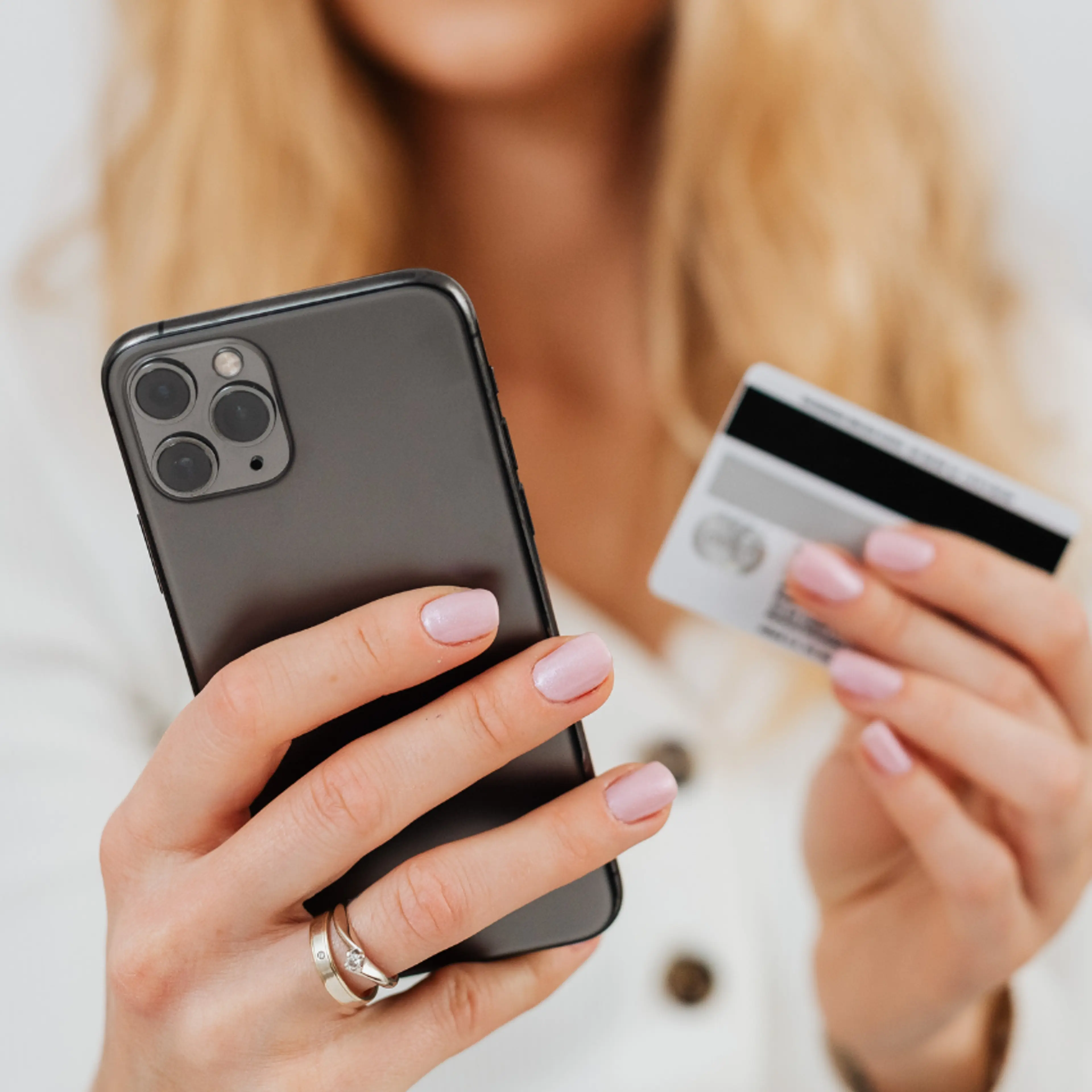 Cómo el control del dinero influye en la salud mental