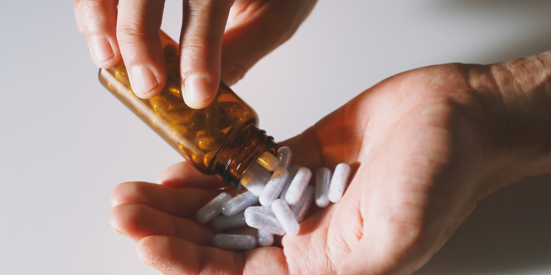 IA y suplementos falsos influencers