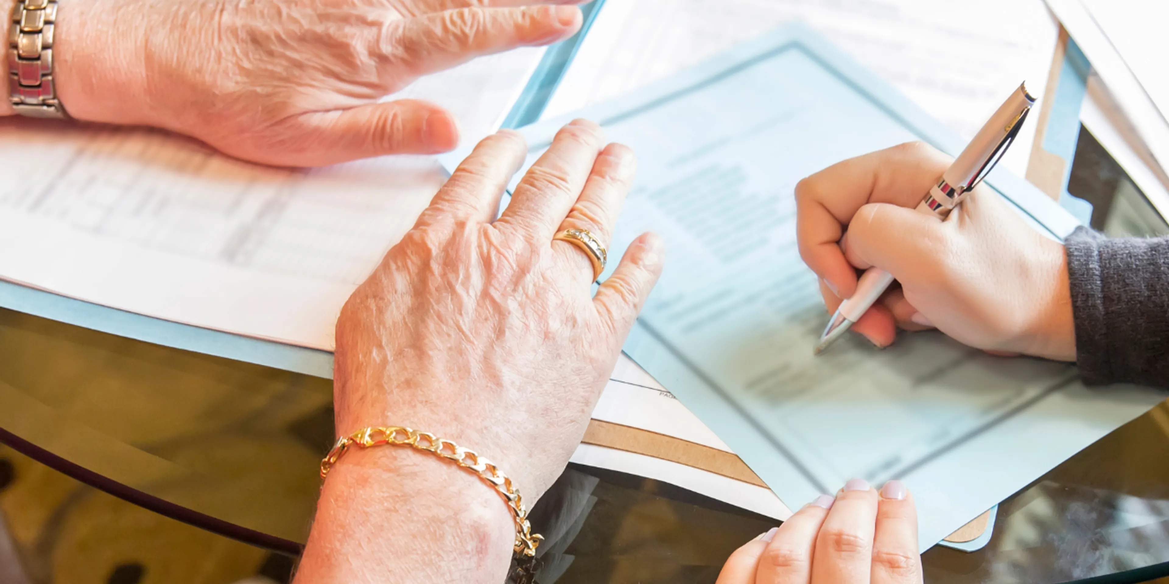 Abogado gratis para el testamento con credencial de INAPAM