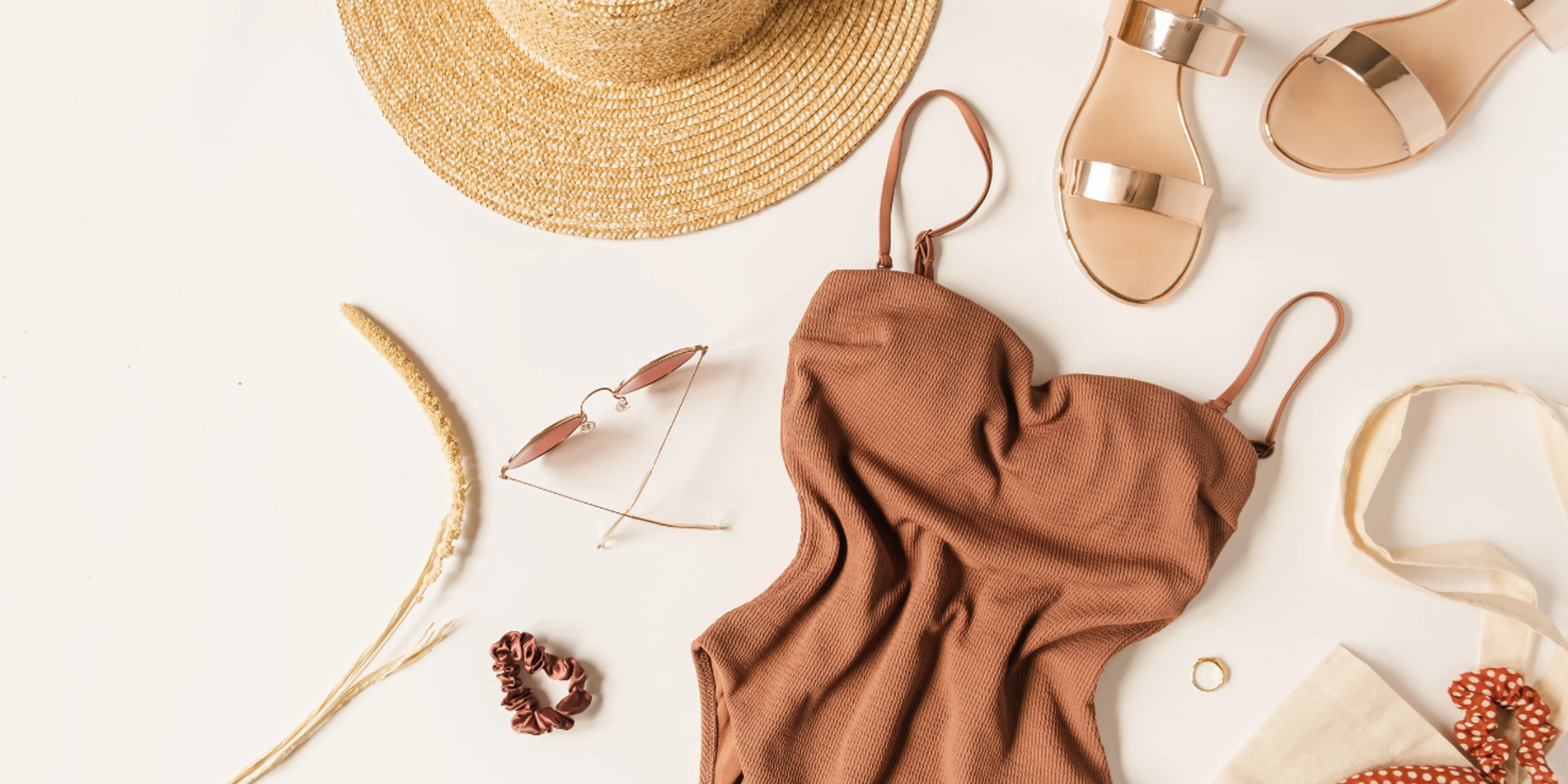 Outfit para viajar cómodo en vacaciones de Semana Santa