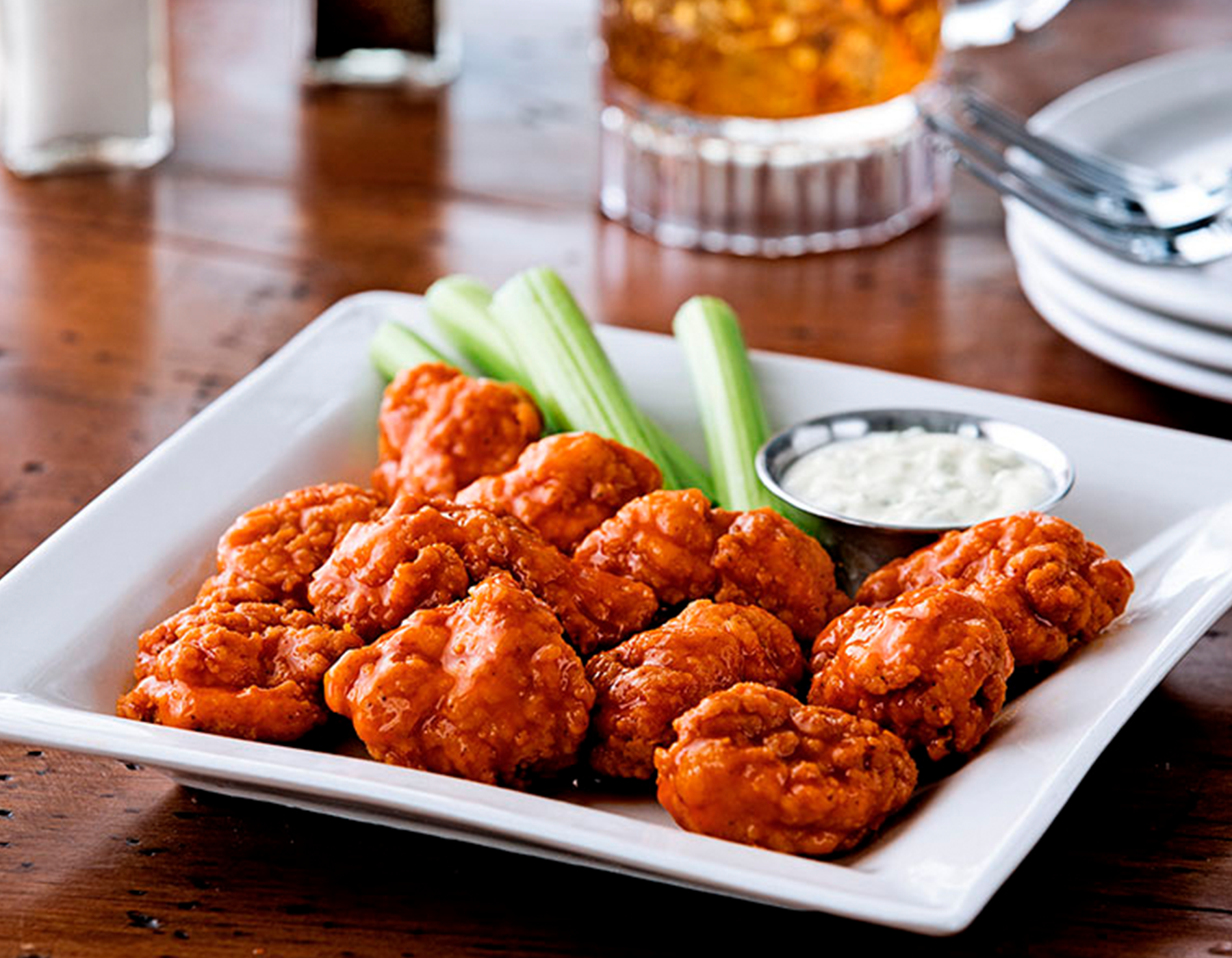 Alitas y apio stickts en Chili's