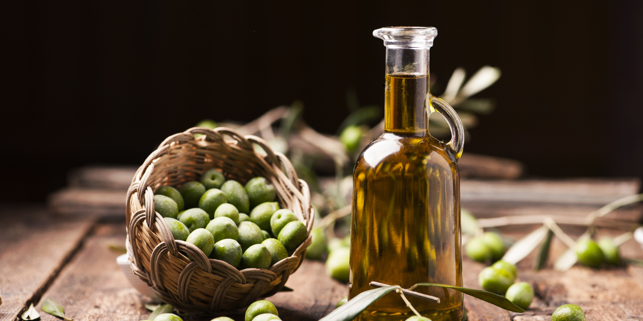 Aceitunas y aceite de oliva