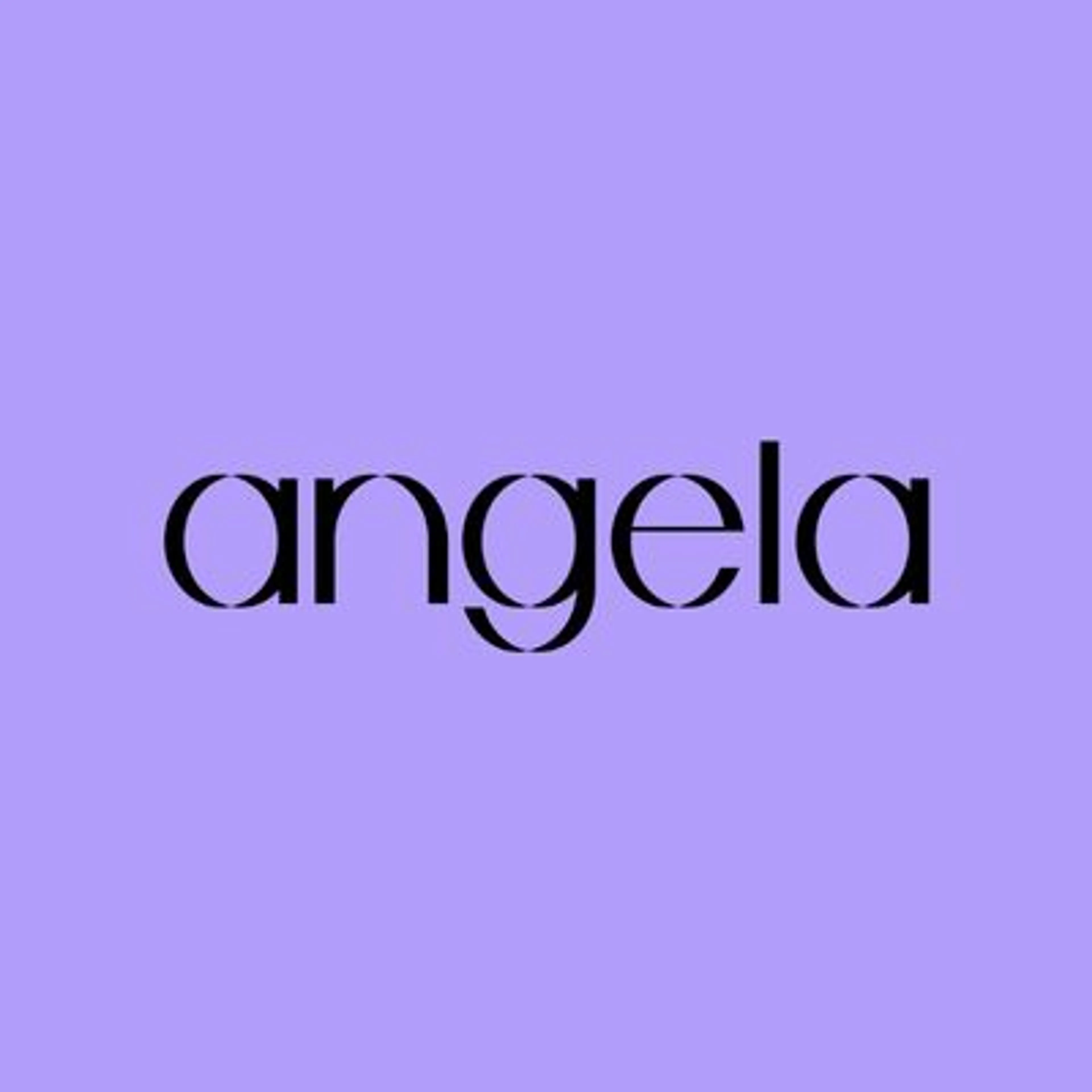 Logo de angela y Soy+