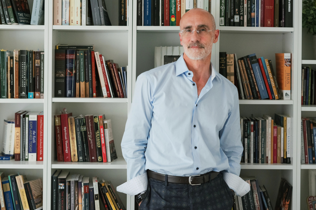 Arthur Brooks llega a México para hablar del arte de ser más feliz