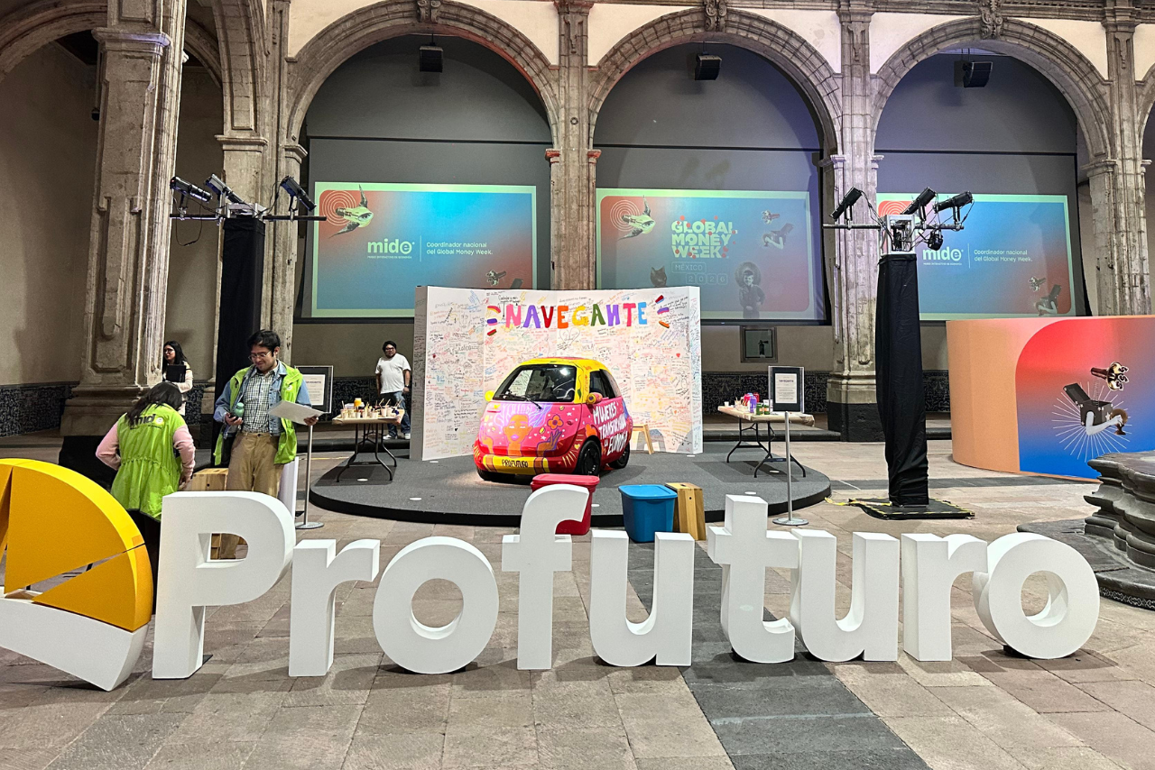 ¿Y si las mujeres nos enseñan de educación financiera?