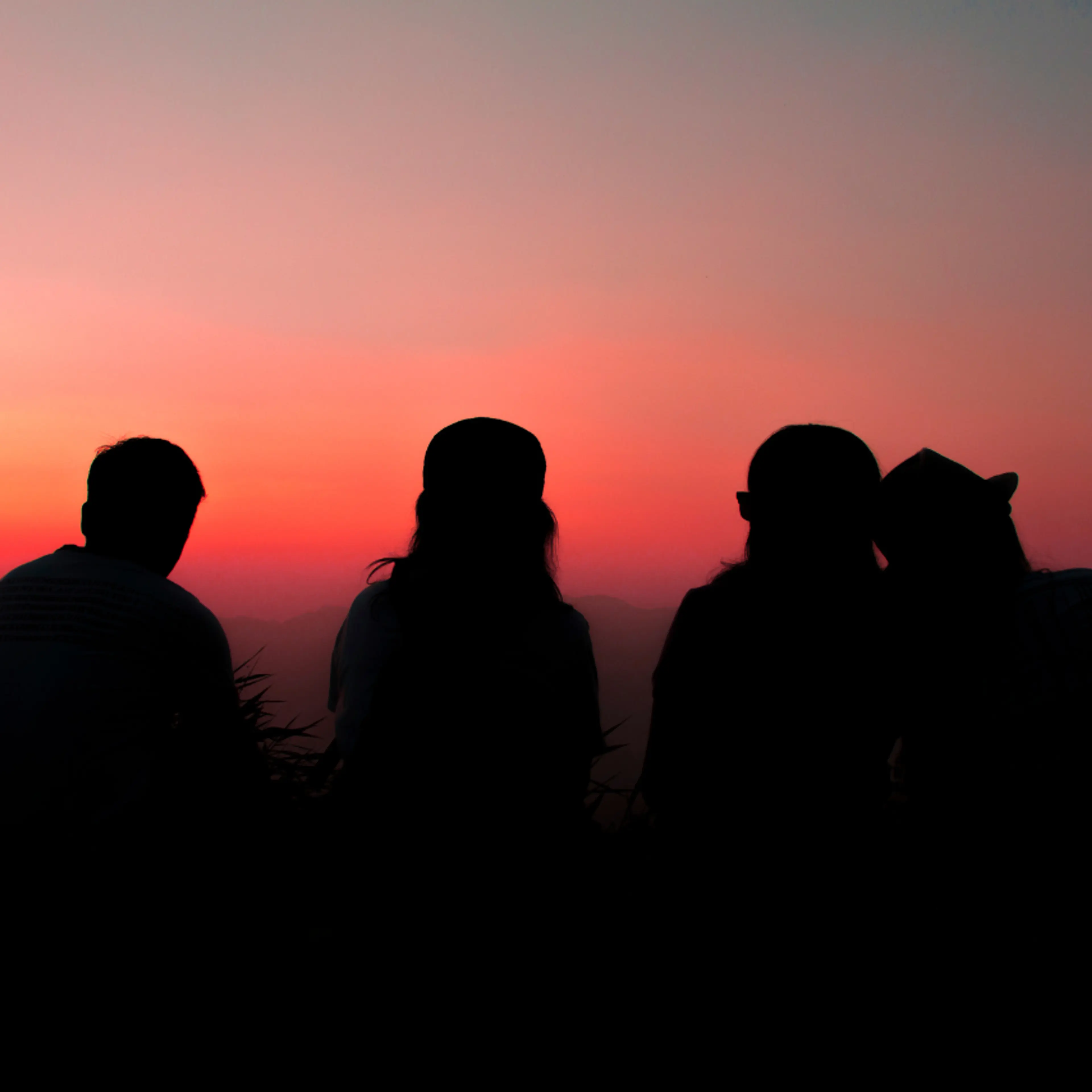 Ideas para econectar con viejos amigos en la navidad