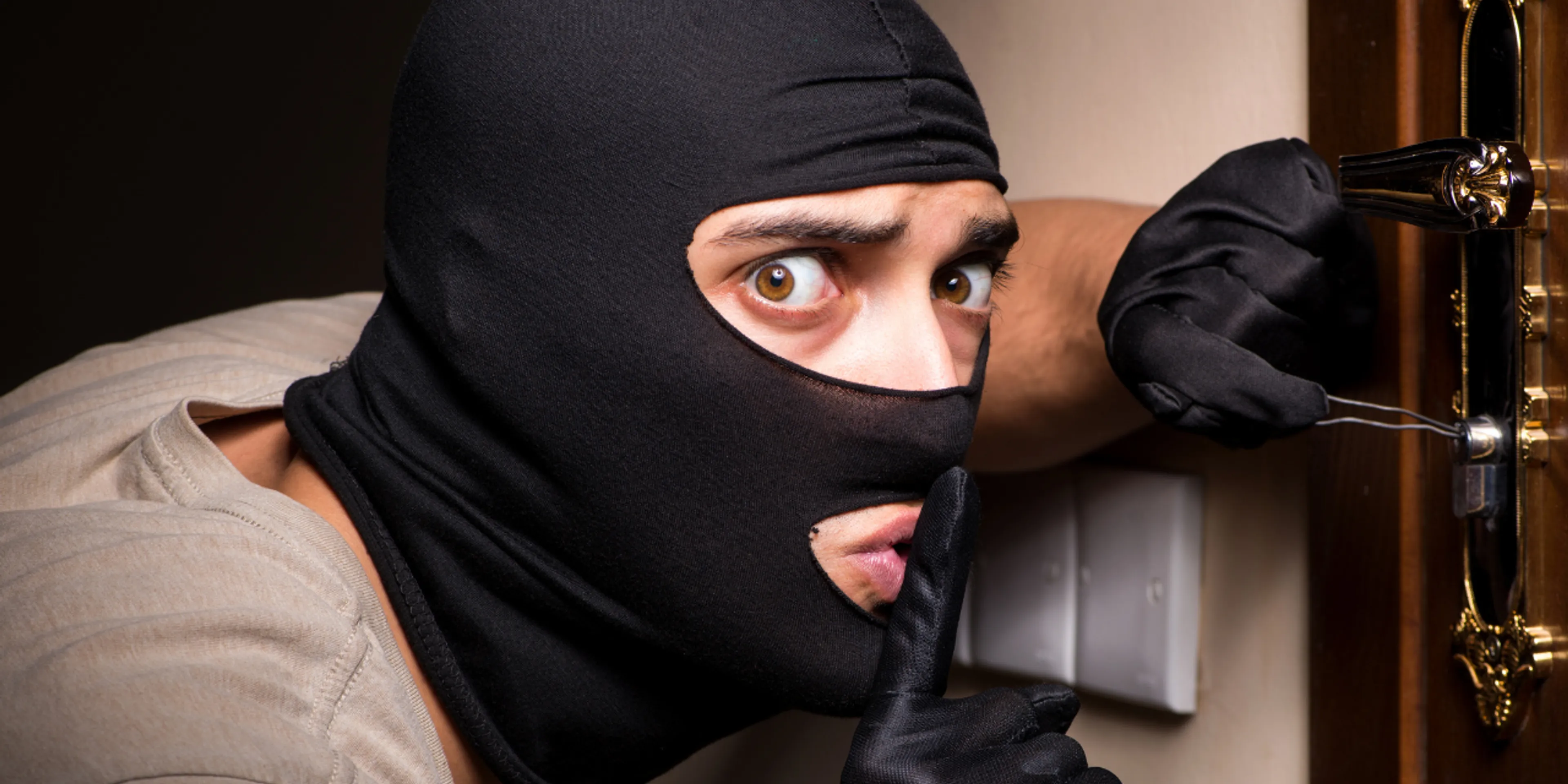 Cómo cuidar mi casa al dejarla sola y salir de vacaciones