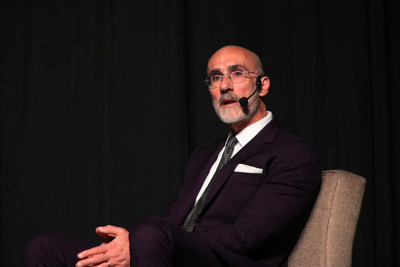 Arthur Brooks: “La felicidad no es un sentimiento, es una ciencia que se aprende”