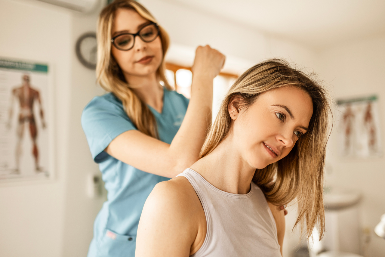 Descubre cómo un quiropráctico puede liberarte del dolor y devolverle bienestar a tu vida