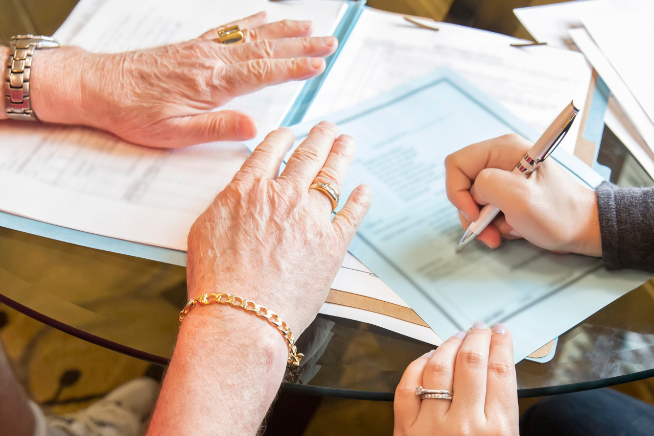 Abogado gratis para el testamento con credencial de INAPAM