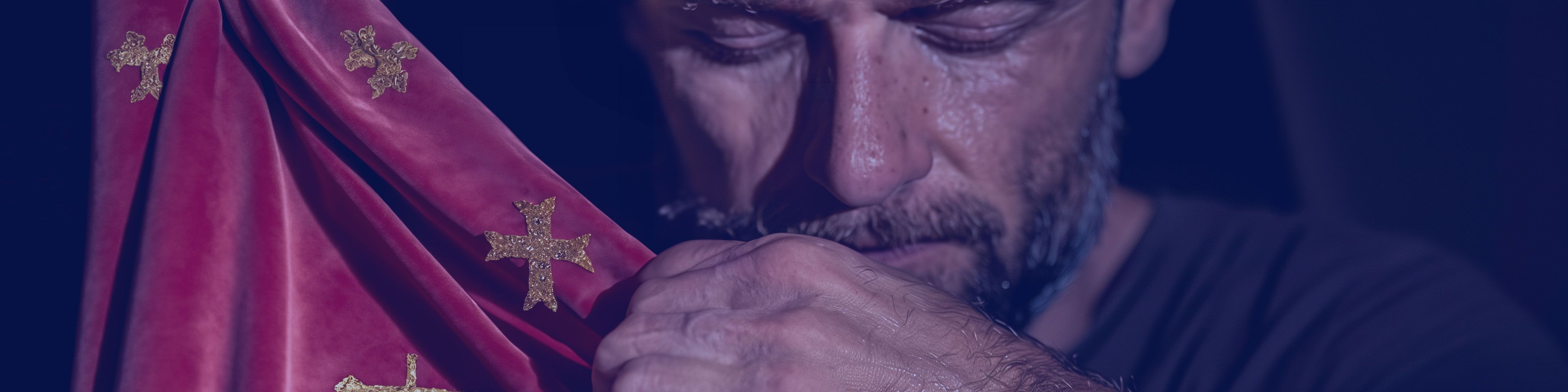 Diamond Crosses Pendants