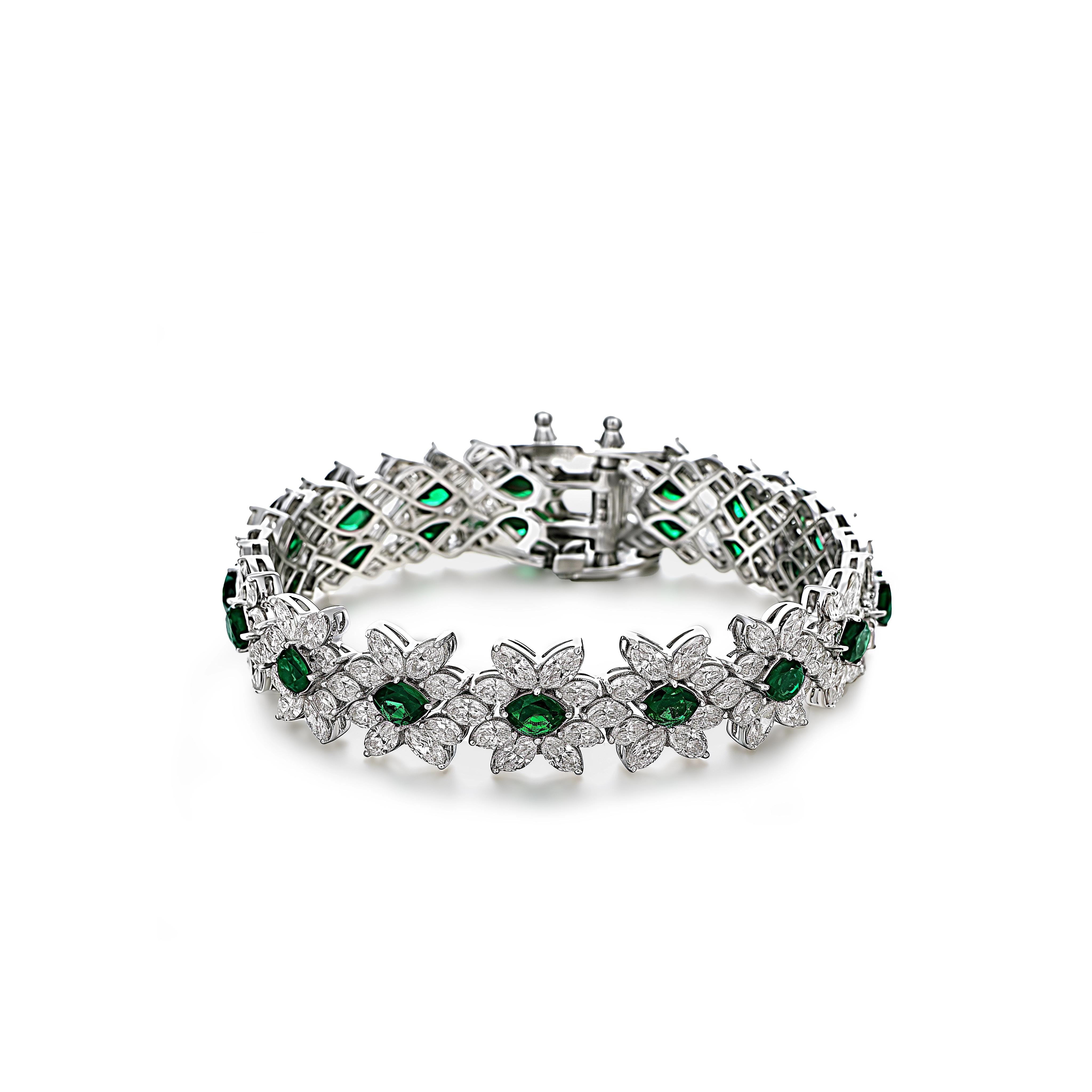 Main view of Green Garland Pear Bracelet