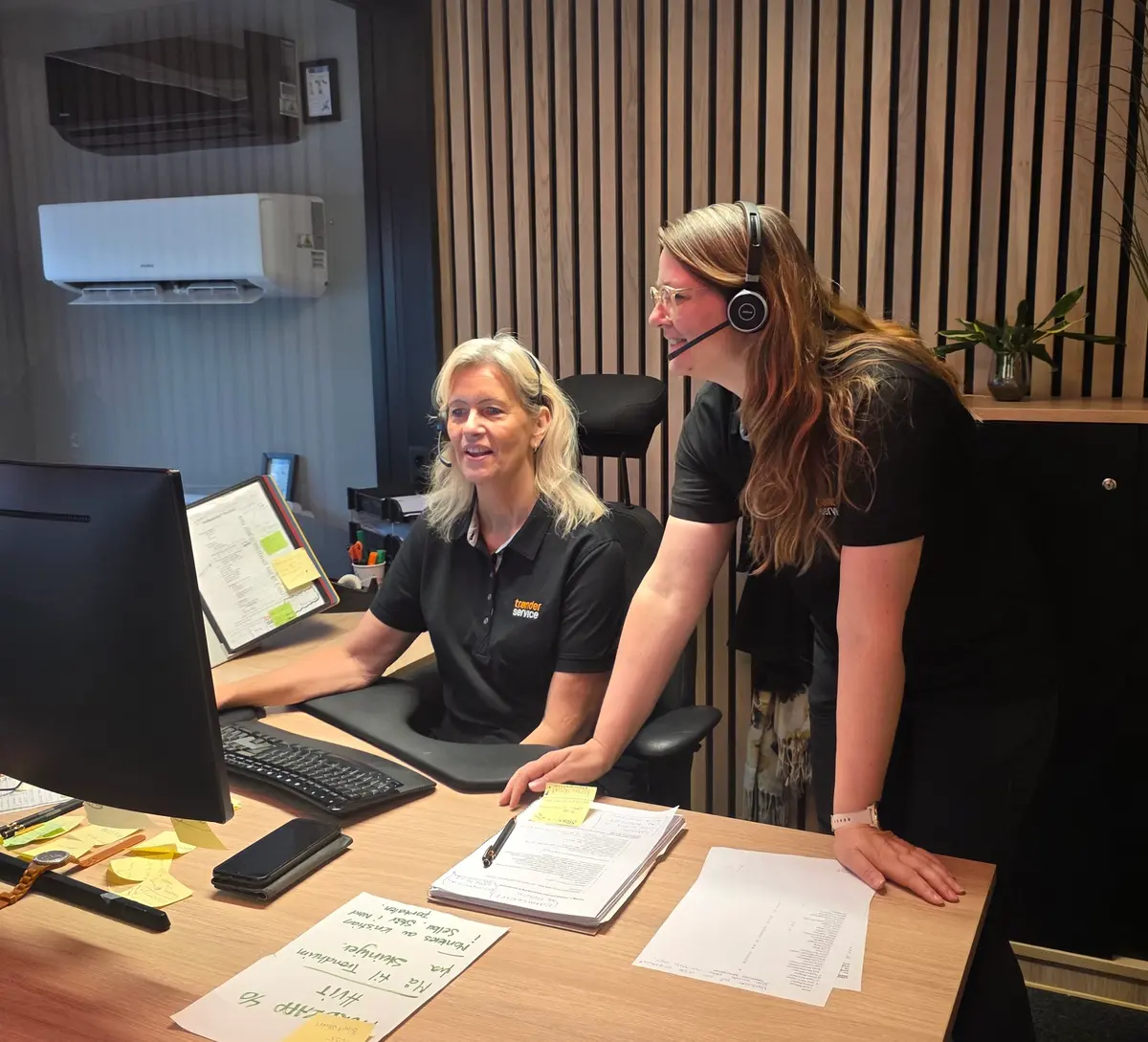 Rådgiver hos Trønderservice, klar til å svare på henvendelser