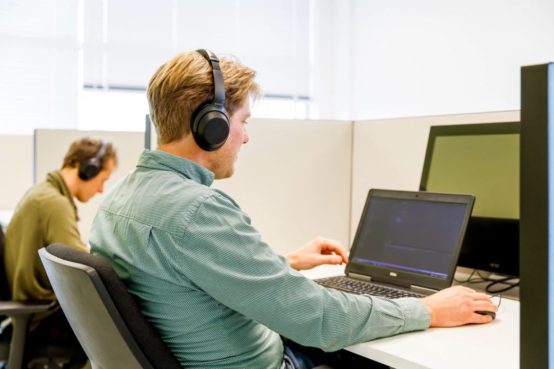 Het ravijnjaar voor gemeenten: een zachte landing door slimme applicaties