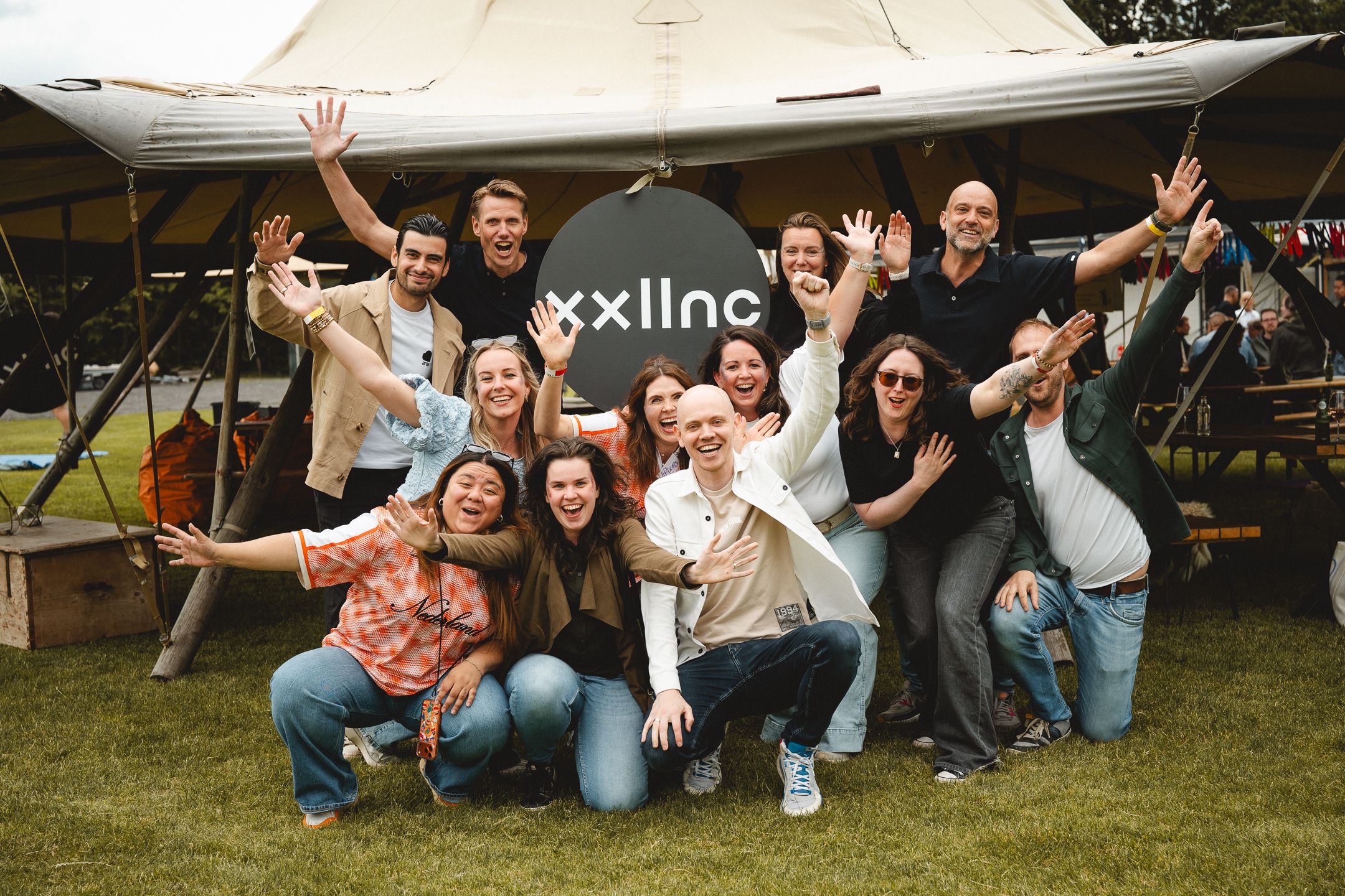 25 jaar xxllnc: Deel 1: Pionieren met Emaxx​​​​‌﻿‍﻿​‍​‍‌‍﻿﻿‌﻿​‍‌‍‍‌‌‍‌﻿‌‍‍‌‌‍﻿‍​‍​‍​﻿‍‍​‍​‍‌﻿​﻿‌‍​‌‌‍﻿‍‌‍‍‌‌﻿‌​‌﻿‍‌​‍﻿‍‌‍‍‌‌‍﻿﻿​‍​‍​‍﻿​​‍​‍‌‍‍​‌﻿​‍‌‍‌‌‌‍‌‍​‍​‍​﻿‍‍​‍​‍​‍﻿﻿‌‍​‌‌‍‌​‌‍﻿‌‌‍‍‌‌‍﻿‍​‍﻿﻿‌‍‍‌‌‍﻿‍‌﻿‌​‌‍‌‌‌‍﻿‍‌﻿‌​​‍﻿﻿‌‍‌‌‌‍‌​‌‍‍‌‌﻿‌​​‍﻿﻿‌‍﻿‌‌‍﻿﻿‌‍‌​‌‍‌‌​﻿﻿‌‌﻿​​‌﻿​‍‌‍‌‌‌﻿​﻿‌‍‌‌‌‍﻿‍‌﻿‌​‌‍​‌‌﻿‌​‌‍‍‌‌‍﻿﻿‌‍﻿‍​﻿‍﻿‌‍‍‌‌‍‌​​﻿﻿‌​﻿​​‌‍​‌​﻿‍​​﻿​​‌‍​﻿​﻿‍‌​﻿‍​​﻿​​​‍﻿‌​﻿​‌​﻿‍​​﻿‌‌​﻿‌‍​‍﻿‌​﻿‌​​﻿​‍‌‍​‍‌‍​‍​‍﻿‌‌‍​‍‌‍​‌‌‍‌‍‌‍‌​​‍﻿‌​﻿‌​​﻿​‍​﻿​‍​﻿‌​‌‍‌‌‌‍​‌‌‍‌​‌‍‌‌​﻿​‌​﻿‍​‌‍​‍‌‍​‍​﻿‍﻿‌﻿‌​‌﻿‍‌‌﻿​​‌‍‌‌​﻿﻿‌‌‍​‍‌‍﻿​‌‍﻿﻿‌‍‌﻿​﻿‍﻿‌﻿​​‌‍​‌‌﻿‌​‌‍‍​​﻿﻿‌‌﻿‌​‌‍‍‌‌﻿‌​‌‍﻿​‌‍‌‌​﻿﻿﻿‌‍​‍‌‍​‌‌﻿​﻿‌‍‌‌‌‌‌‌‌﻿​‍‌‍﻿​​﻿﻿‌​‍‌‌​﻿​‍‌​‌‍‌‍​‌‌‍‌​‌‍﻿‌‌‍‍‌‌‍﻿‍​‍‌‍‌‍‍‌‌‍‌​​﻿﻿‌​﻿​​‌‍​‌​﻿‍​​﻿​​‌‍​﻿​﻿‍‌​﻿‍​​﻿​​​‍﻿‌​﻿​‌​﻿‍​​﻿‌‌​﻿‌‍​‍﻿‌​﻿‌​​﻿​‍‌‍​‍‌‍​‍​‍﻿‌‌‍​‍‌‍​‌‌‍‌‍‌‍‌​​‍﻿‌​﻿‌​​﻿​‍​﻿​‍​﻿‌​‌‍‌‌‌‍​‌‌‍‌​‌‍‌‌​﻿​‌​﻿‍​‌‍​‍‌‍​‍​‍‌‍‌﻿‌​‌﻿‍‌‌﻿​​‌‍‌‌​﻿﻿‌‌‍​‍‌‍﻿​‌‍﻿﻿‌‍‌﻿​‍‌‍‌﻿​​‌‍​‌‌﻿‌​‌‍‍​​﻿﻿‌‌﻿‌​‌‍‍‌‌﻿‌​‌‍﻿​‌‍‌‌​‍​‍‌﻿﻿‌
