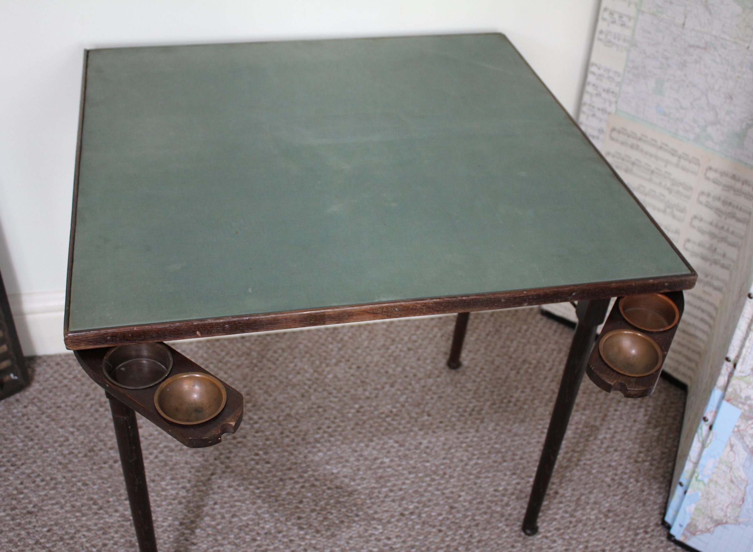Folding Card/Games Table With Fold-Out Chip Holders