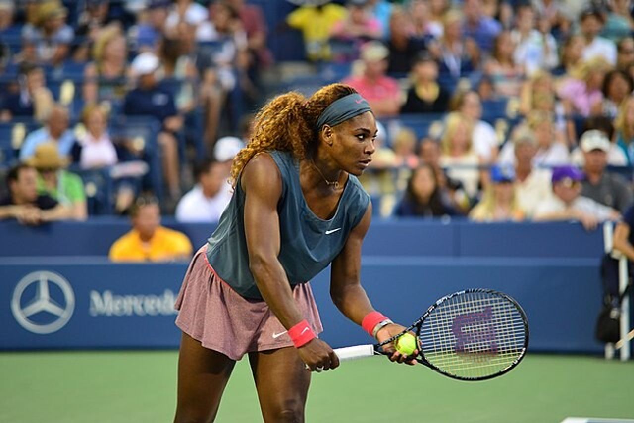 Serena Williams at the 2013 U.S. Open. (Photo: Edwin Martinez)