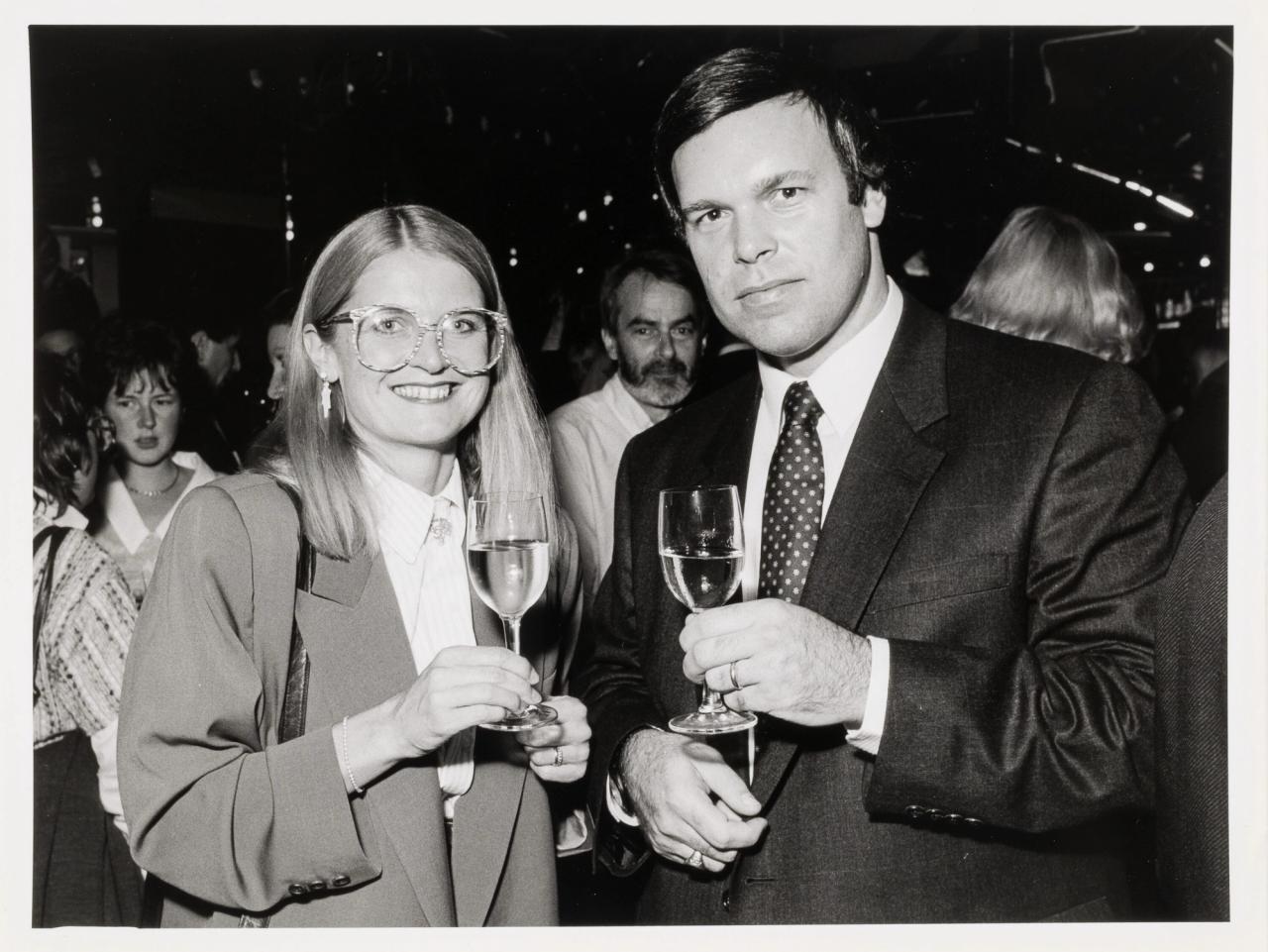 Robinson with wine critic Robert Parker. (Courtesy Special Collections, UC Davis Library [Robinson (Jancis) Papers on Wine Writing, D-612])