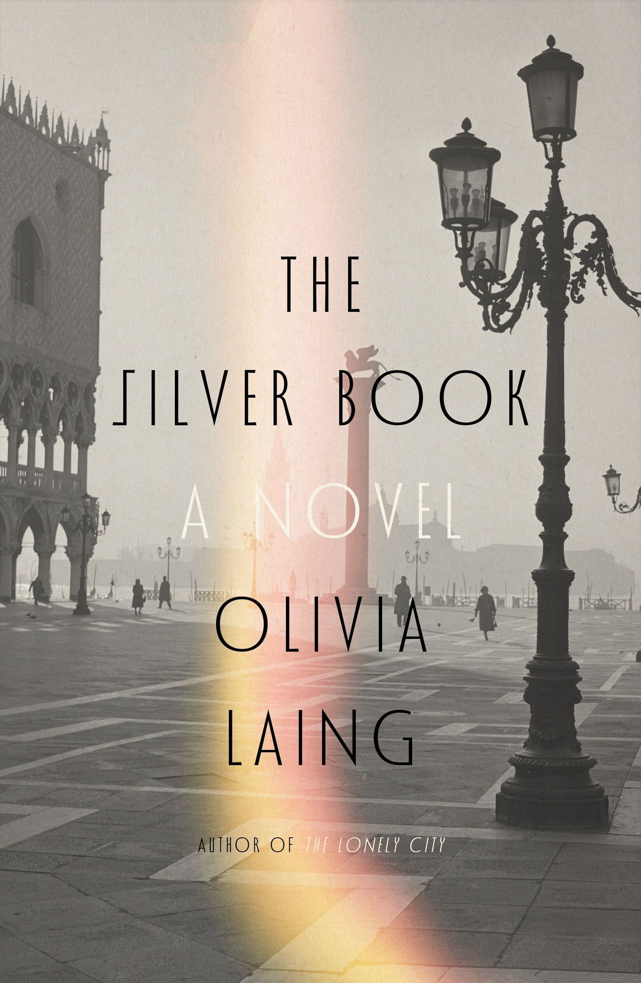 Cover of The Silver Book (2025) by Laing. (Courtesy Farrar, Straus and Giroux)