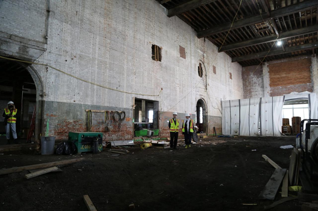 The Slow Factory Institute mid-construction. (Photo: Cynthia Edorh. Courtesy Slow Factory)