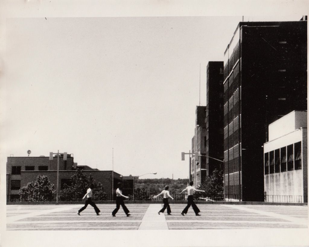 Child’s “Calico Mingling,” performed in 1973 at Fordham University’s Robert Moses Plaza in New York. (From left: Susan Brody, Childs, Nancy Fuller, and Judy Padow.) (Photo: Babette Mangolte/Courtesy of the artist, Gallery 1602, and The Pew Center for Arts & Heritage.)